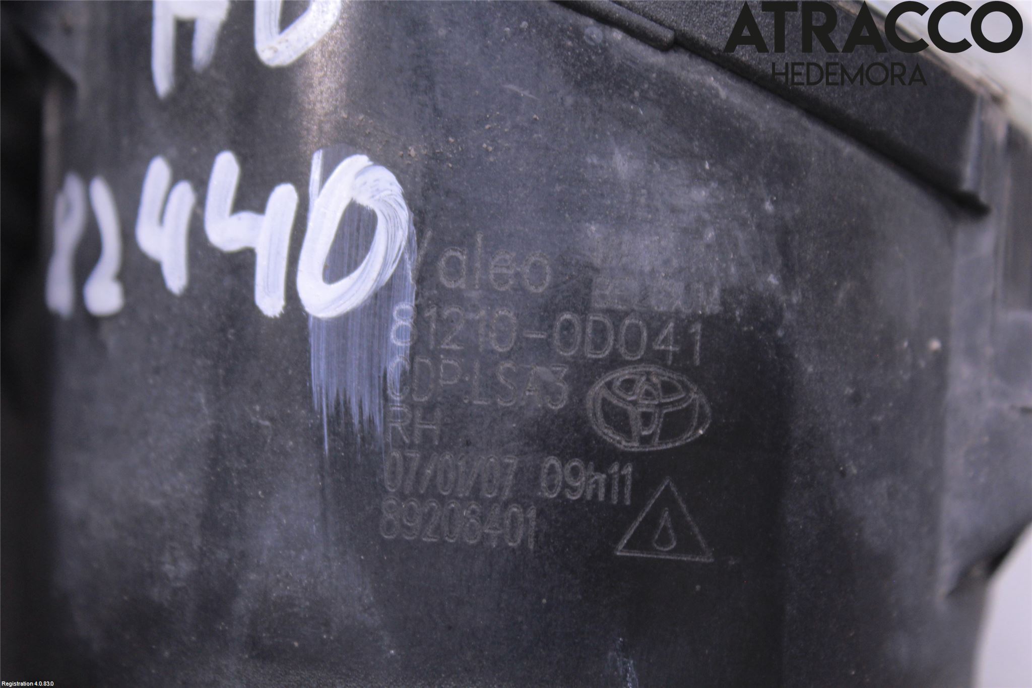 Toyota AVENSIS 07-08 Dimljus-Varselljus Fram