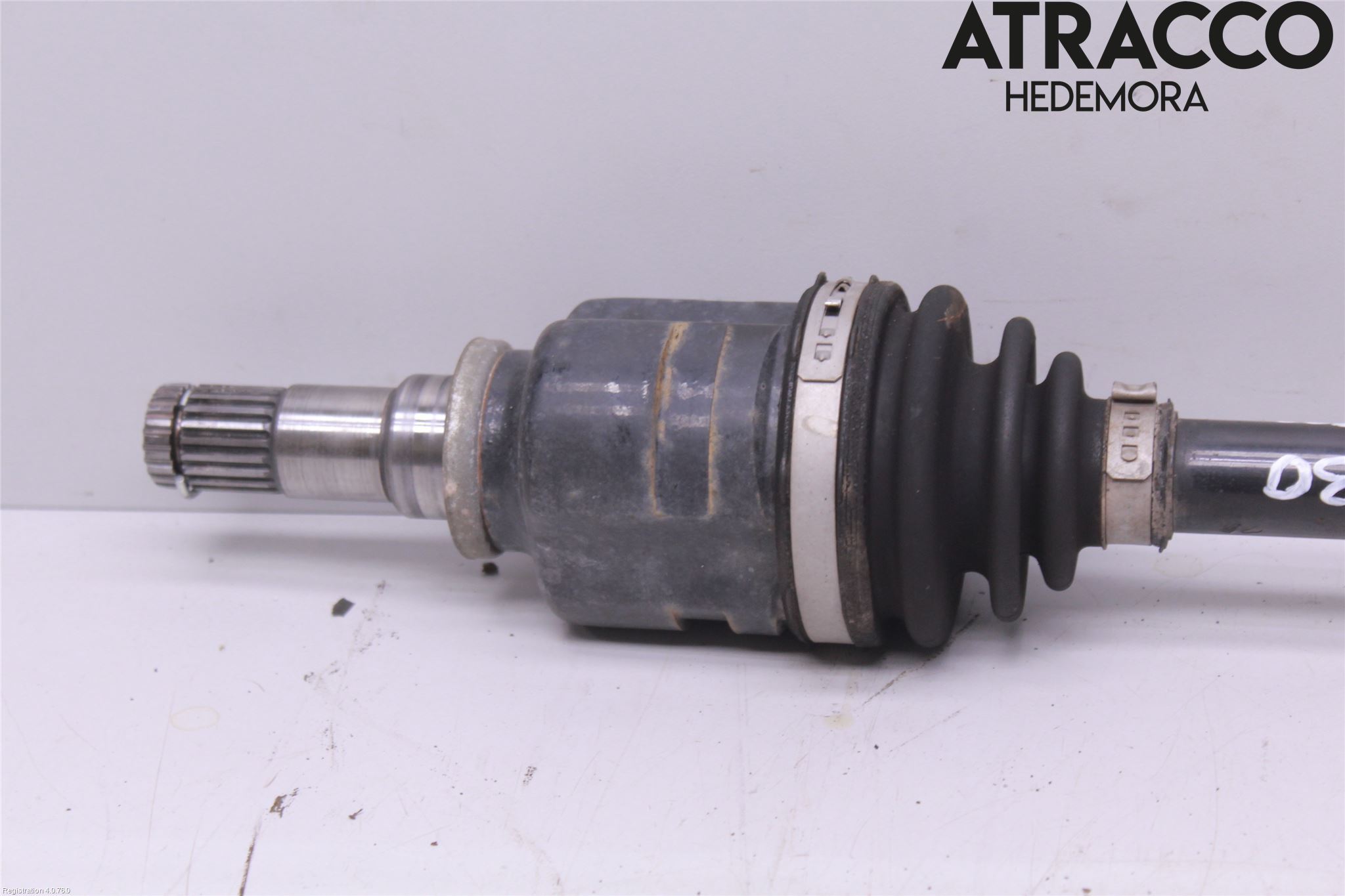 Toyota AVENSIS 16-18 Drivaxel Fram Vänster