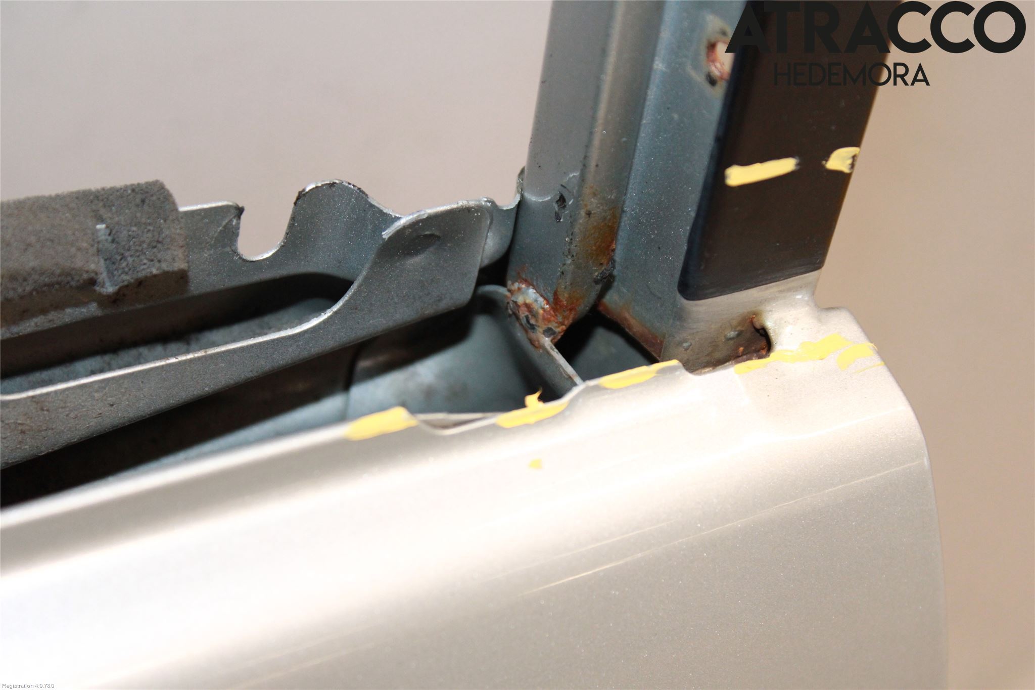 Toyota COROLLA VERSO 04-07 Dörr Bak Vänster