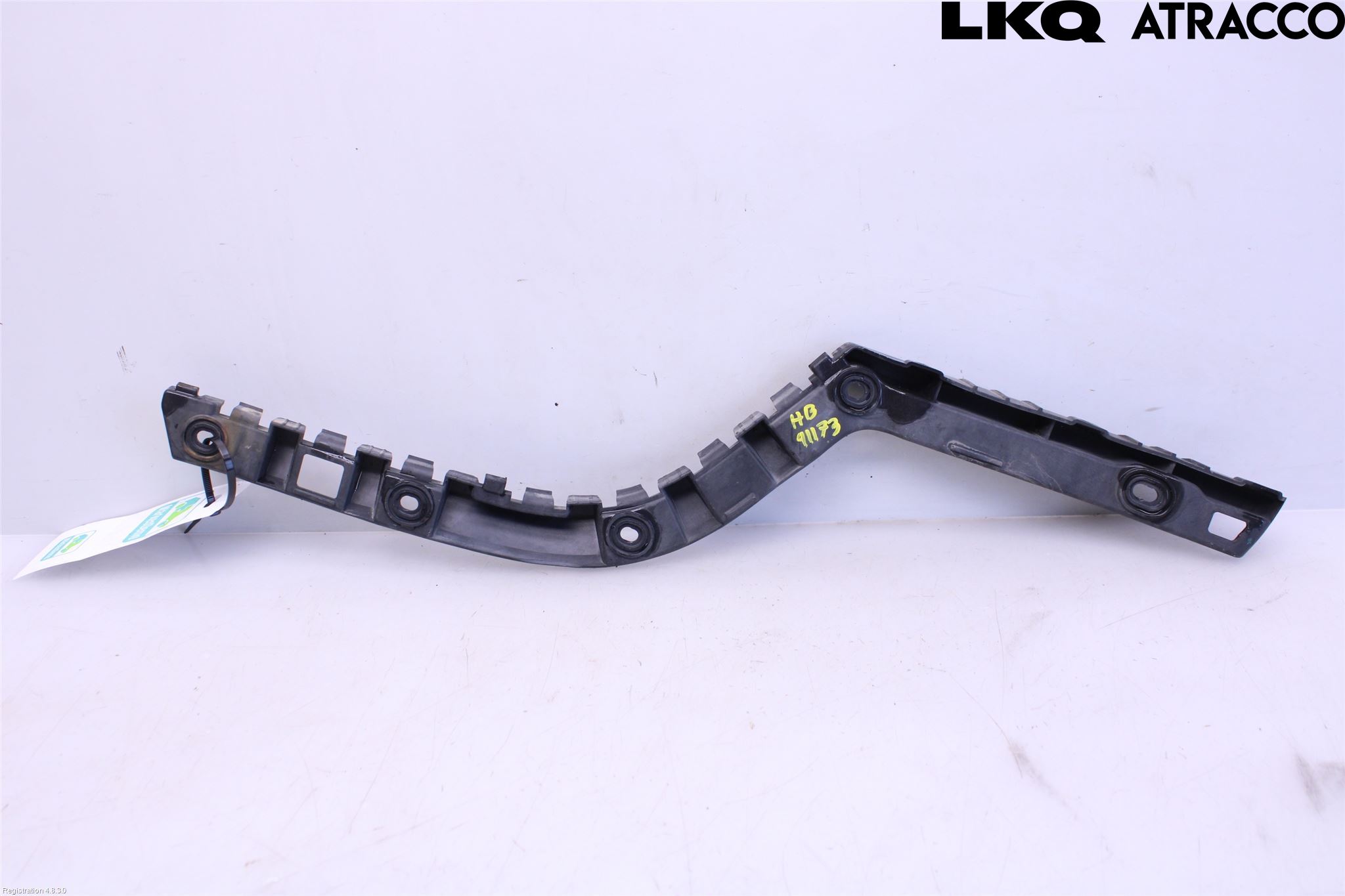 Skoda SUPERB 09-15 Stötfångarfäste Bak Hö