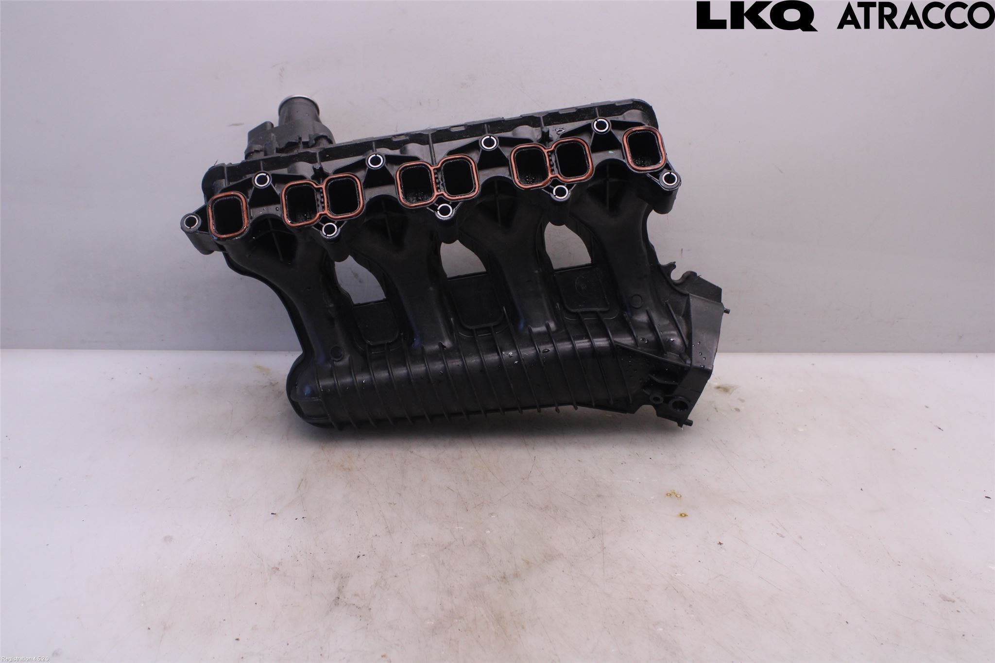 Mercedes-Benz MB E-KLASS (W212) 09-16 Grenrör Insug