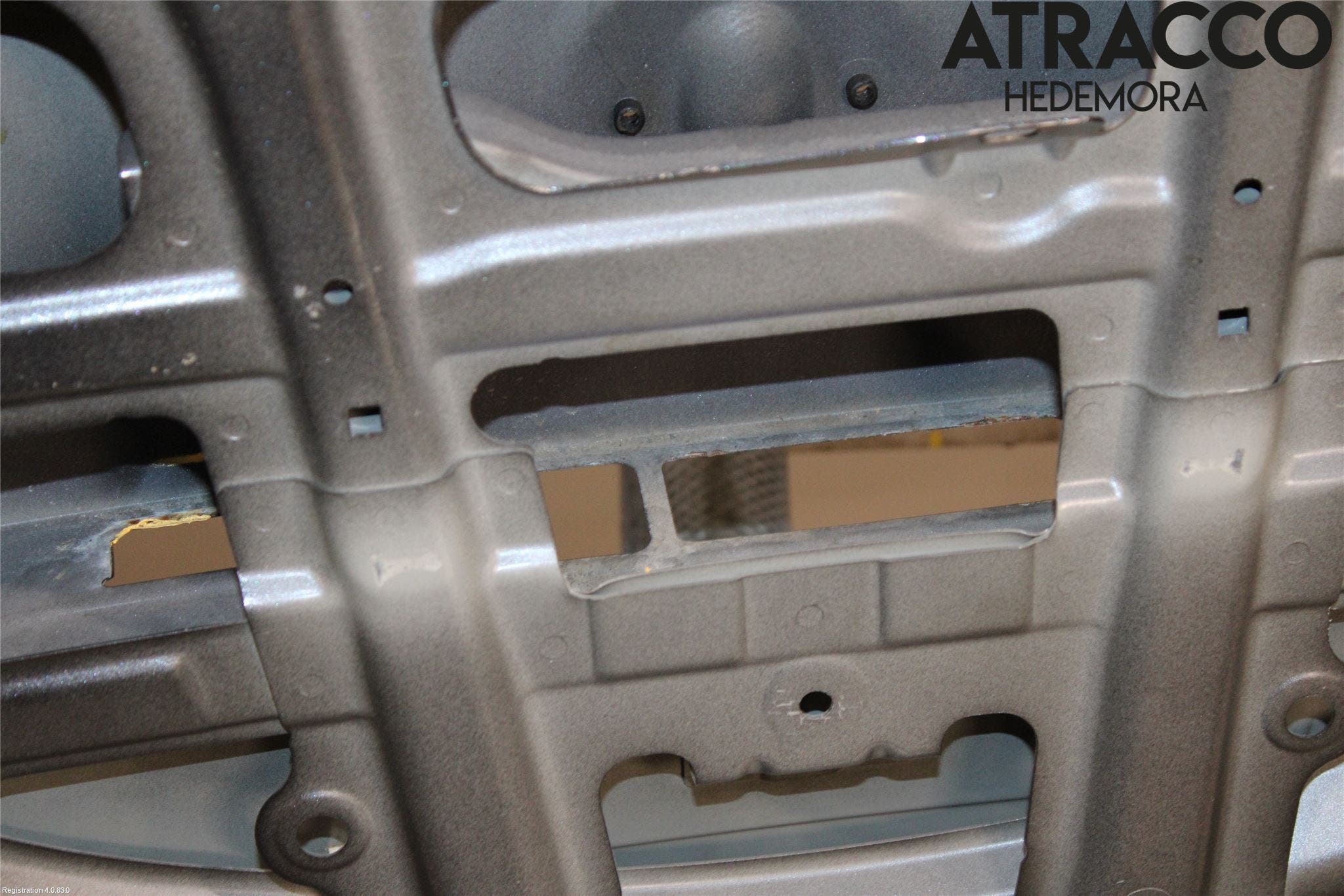 BMW 5 F10/F11/F18 09-17 Baklucka Kombi