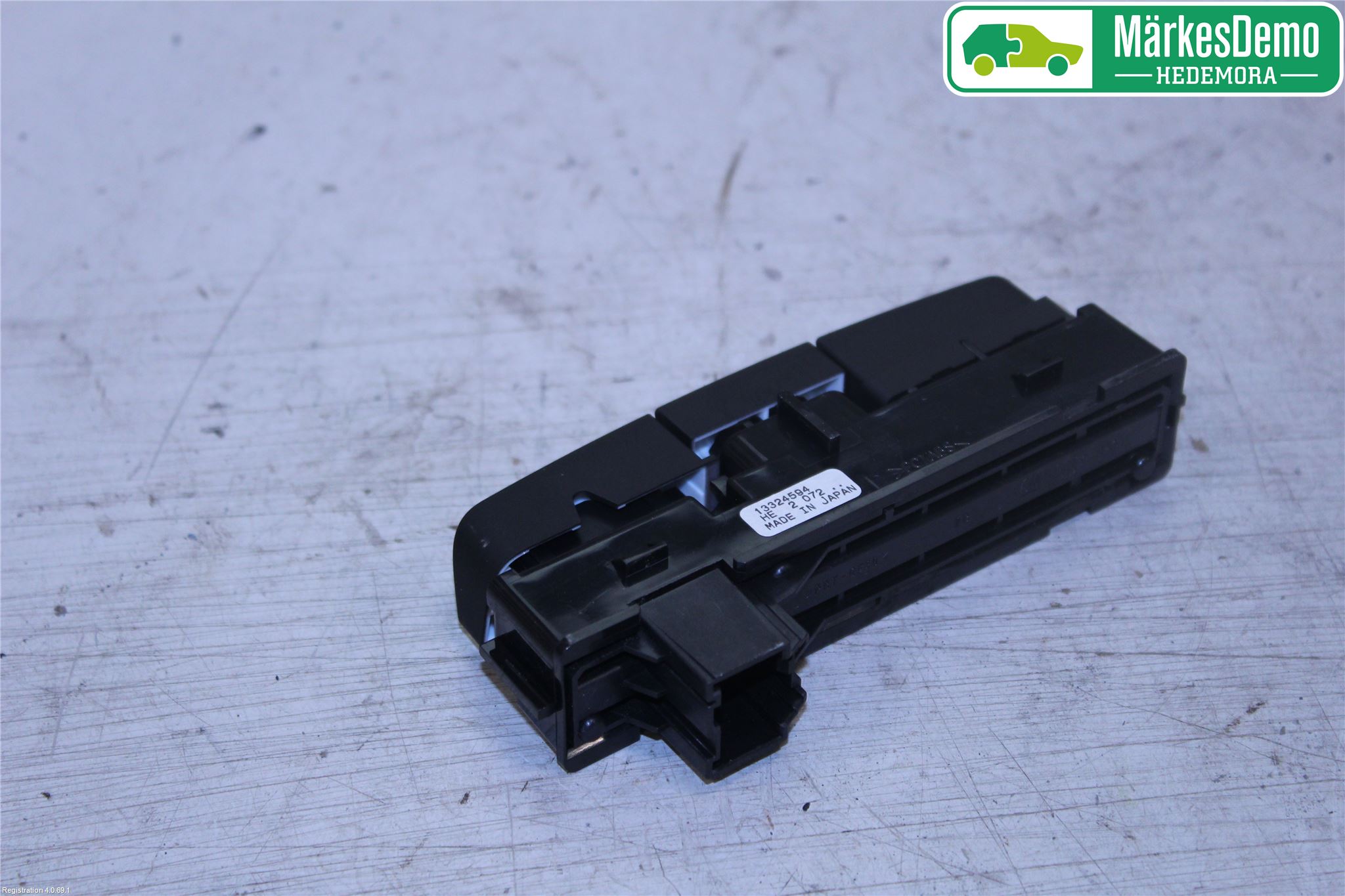 Opel INSIGNIA 09-16 Strömställare Varnings