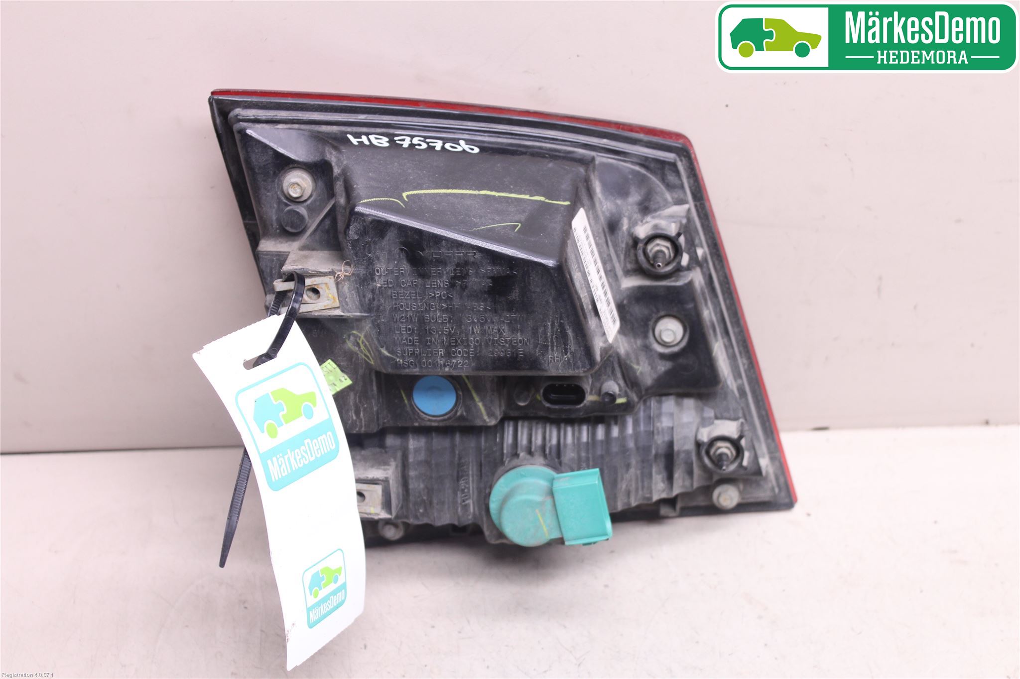 Fiat FREEMONT Bakljus Lucka Hö