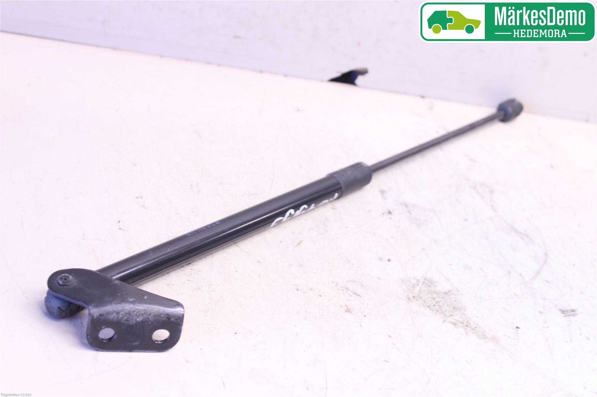 Suzuki SWIFT 11-16 Gasfjäder Baklucka