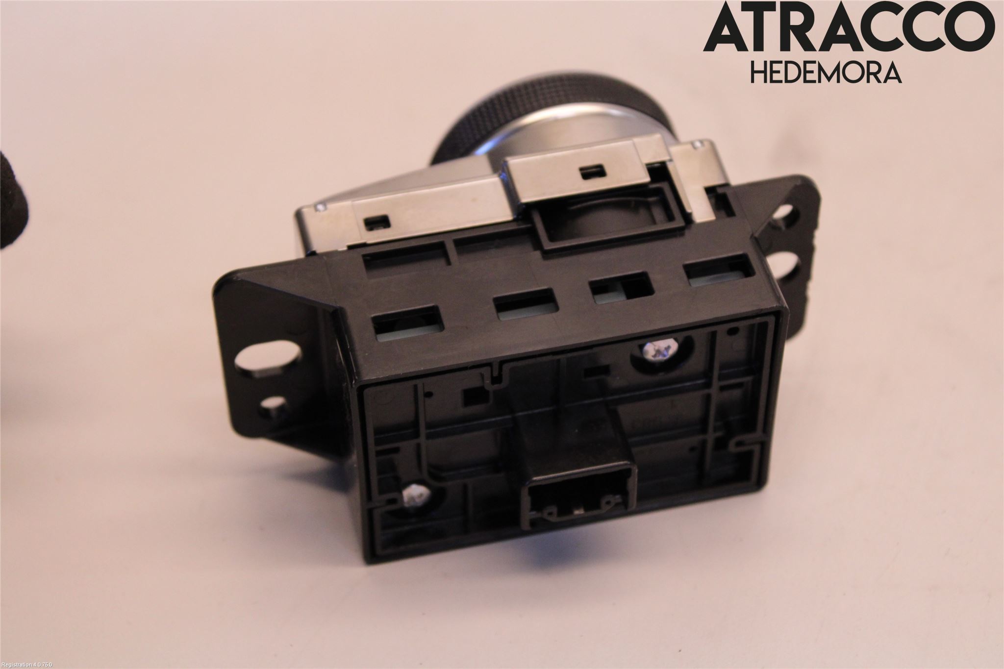 Suzuki VITARA 15- Strömställare Övrigt