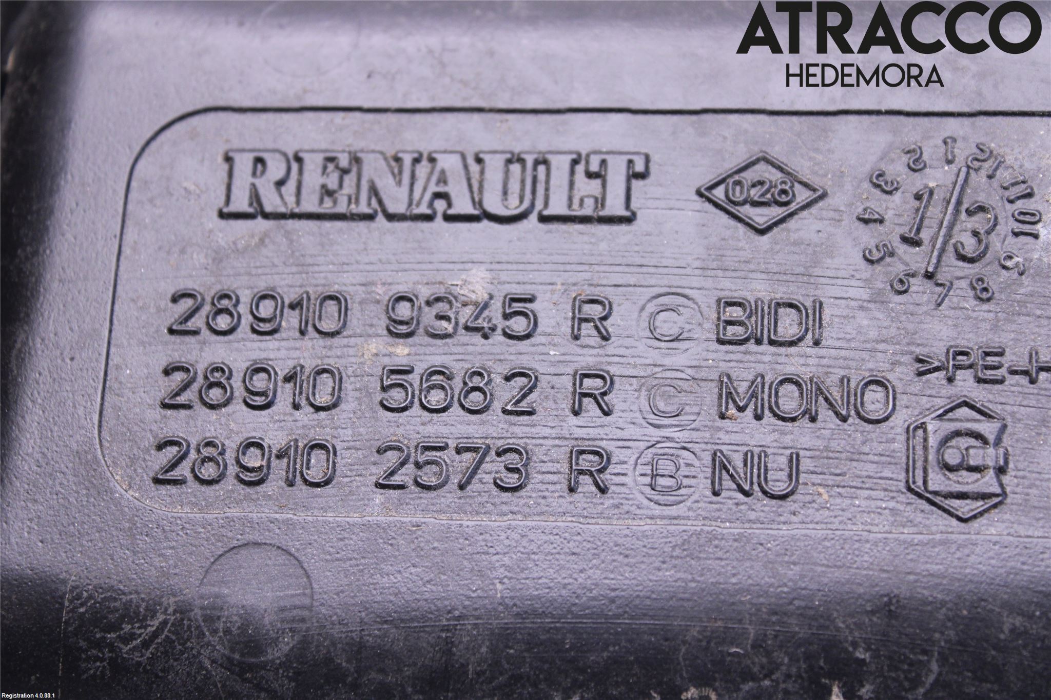 Dacia LOGAN MCV/STEPWAY Spolartank Vindruta