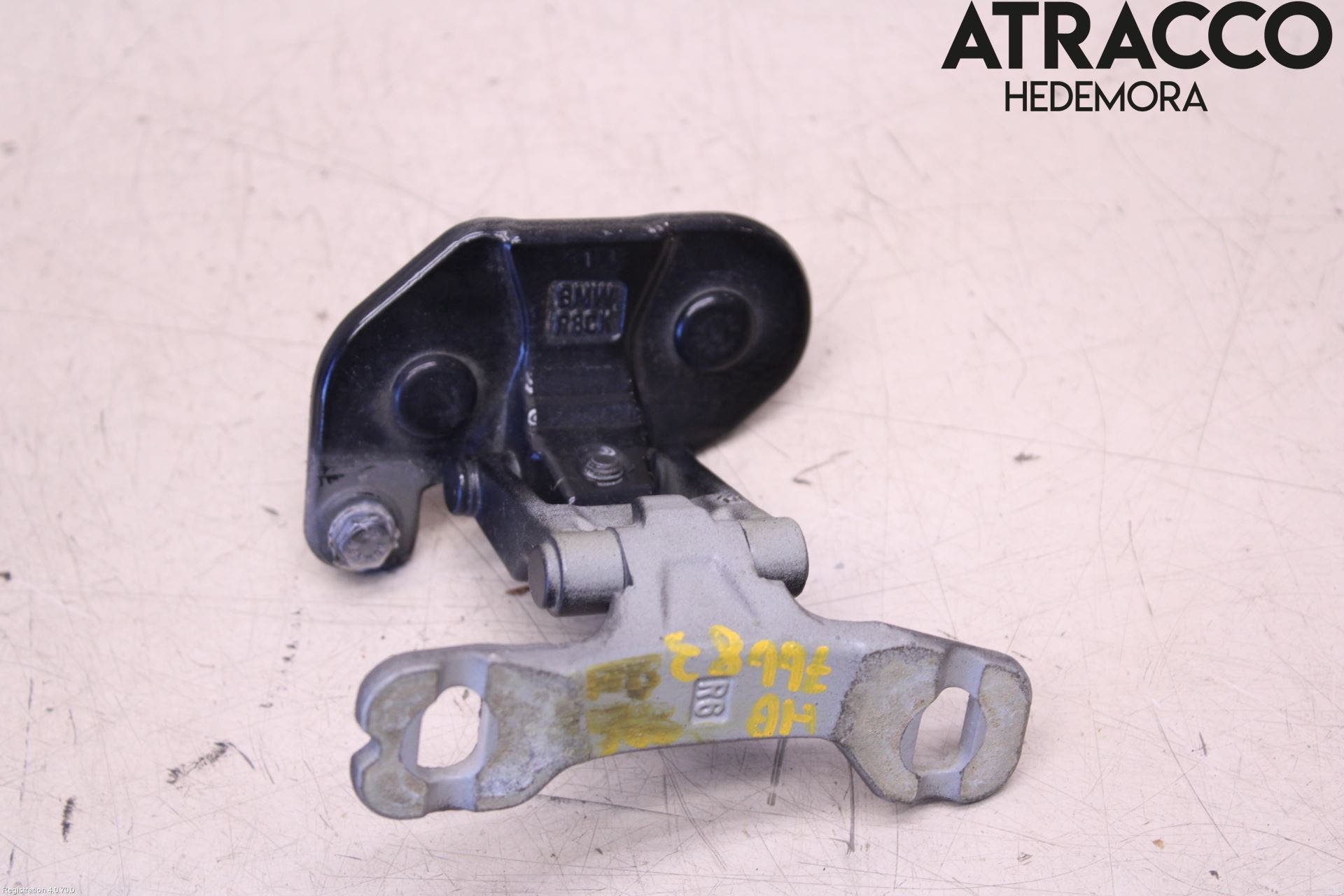 BMW X1 E84 10-15 Bakluckegångjärn Hö