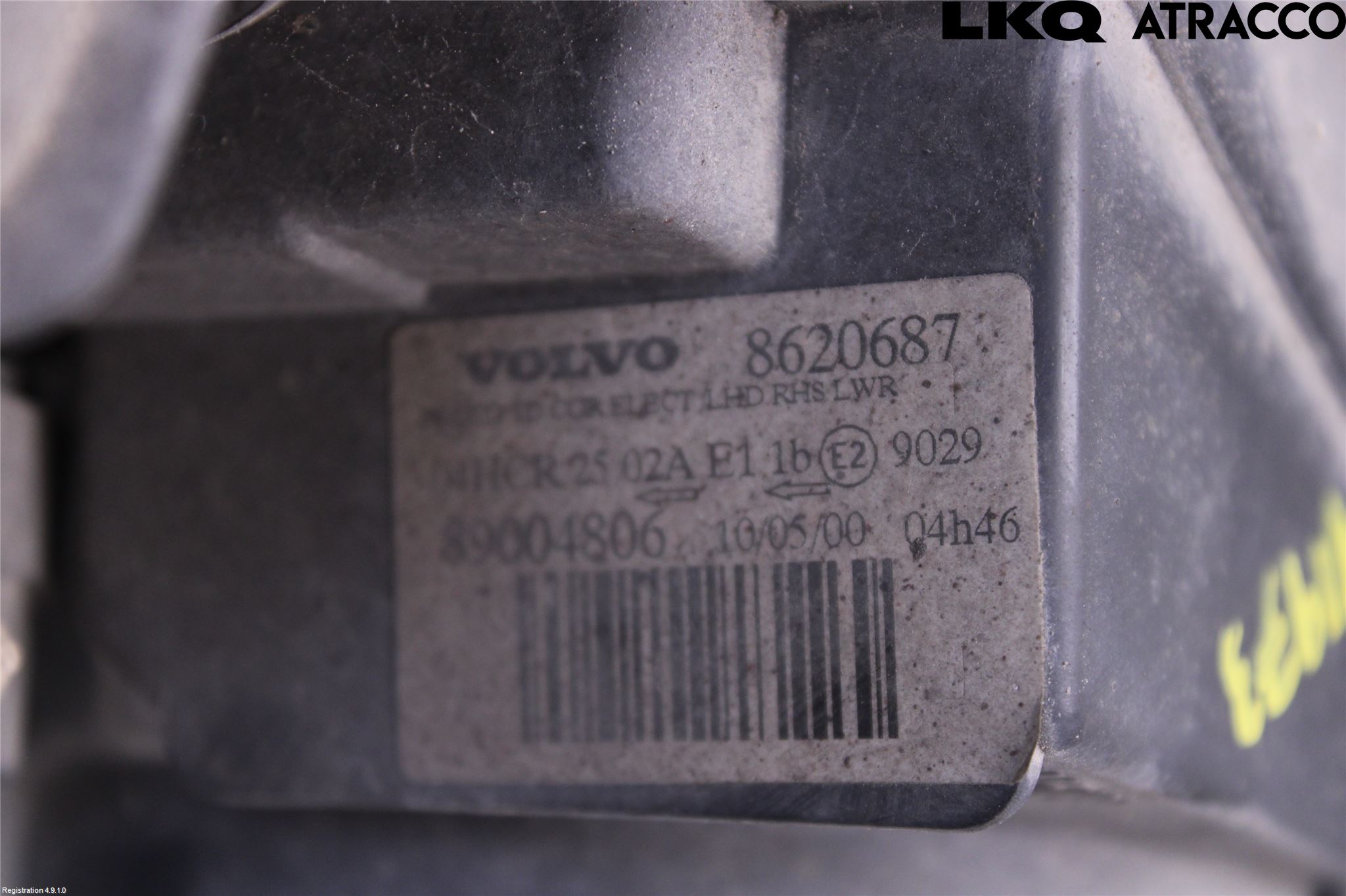 Volvo V70 00-04 Strålkastare Höger