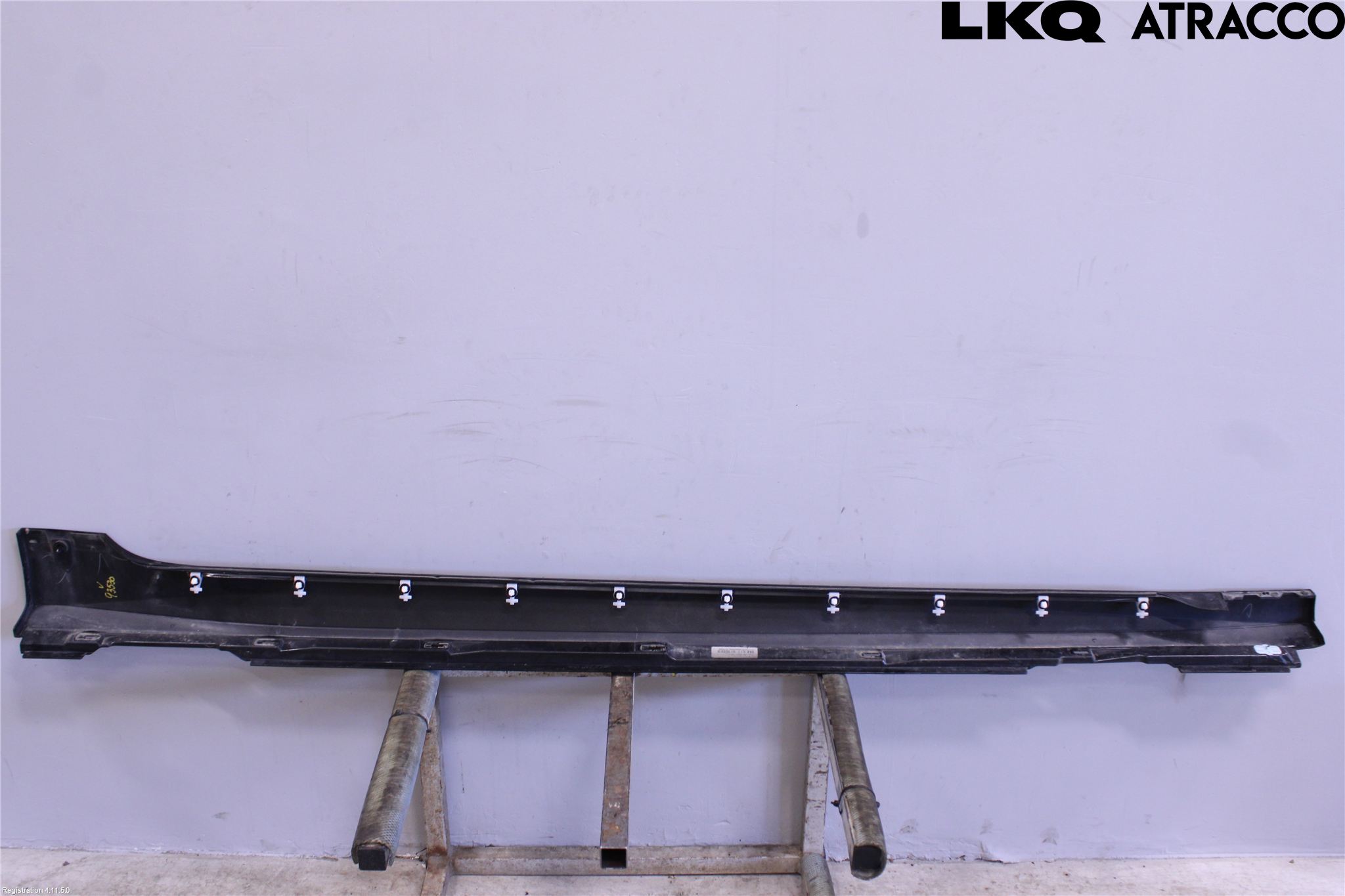 Audi A6 F2/C8 19- Sidokjol Vä