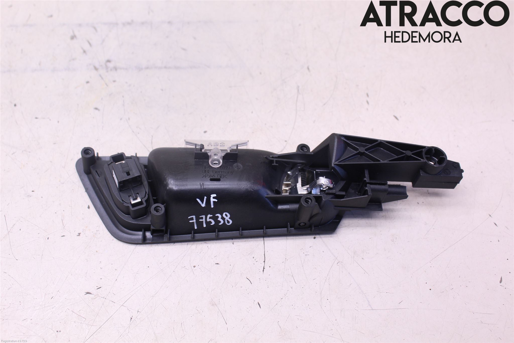 Audi Q5 09-16 Dörrhandtag Inre Vä