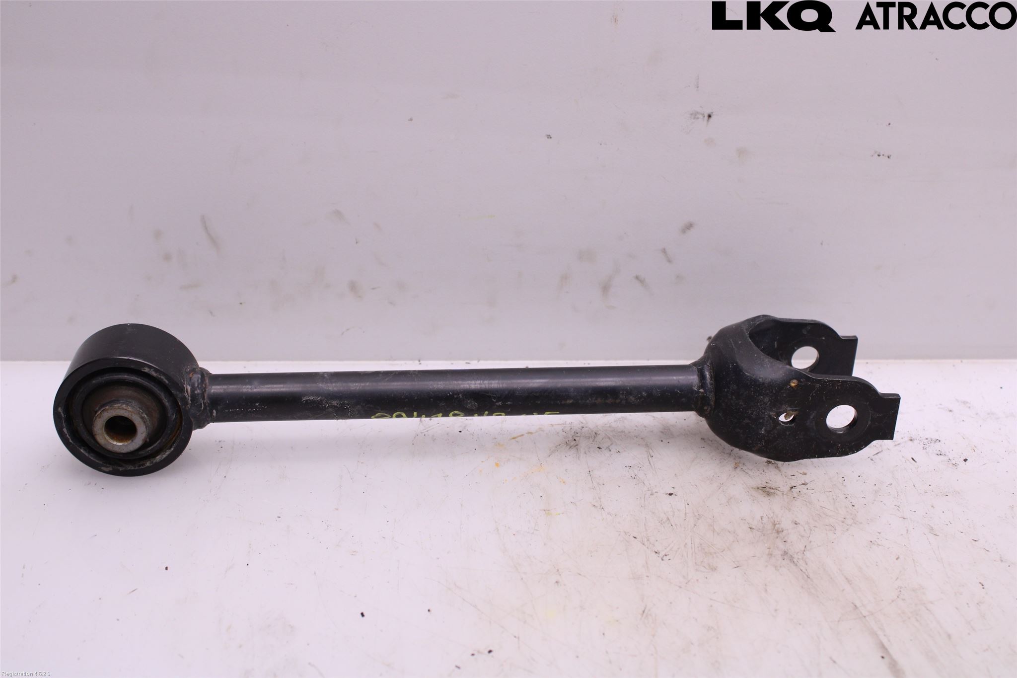 Toyota COROLLA CROSS XG10 22- Bärarm Bak Vänster
