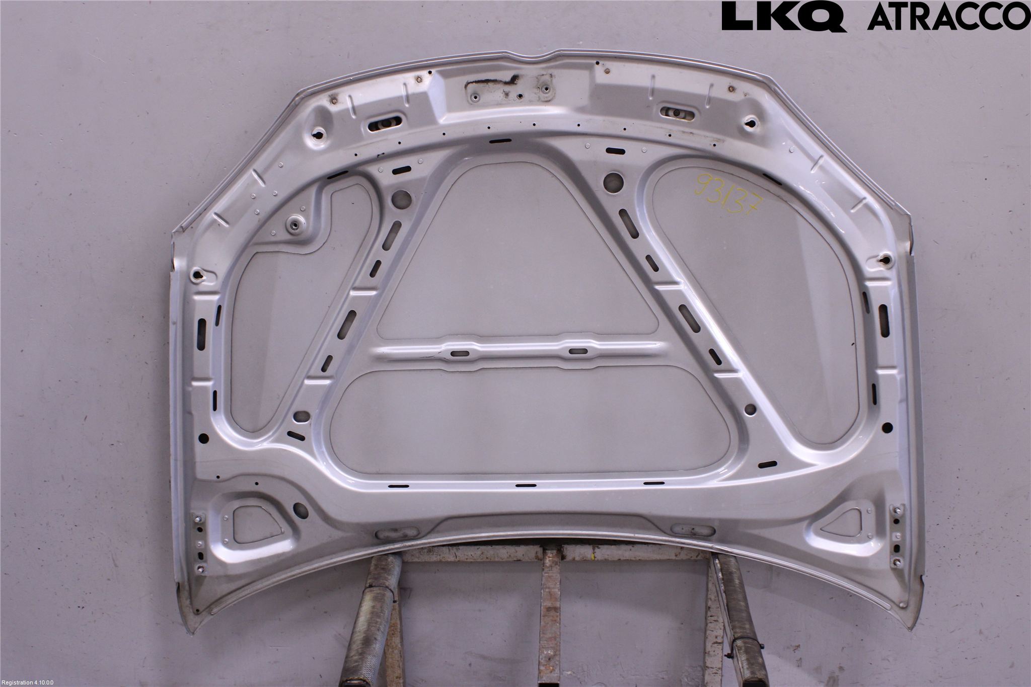 Volkswagen VW GOLF V 04-09 Huv Fram