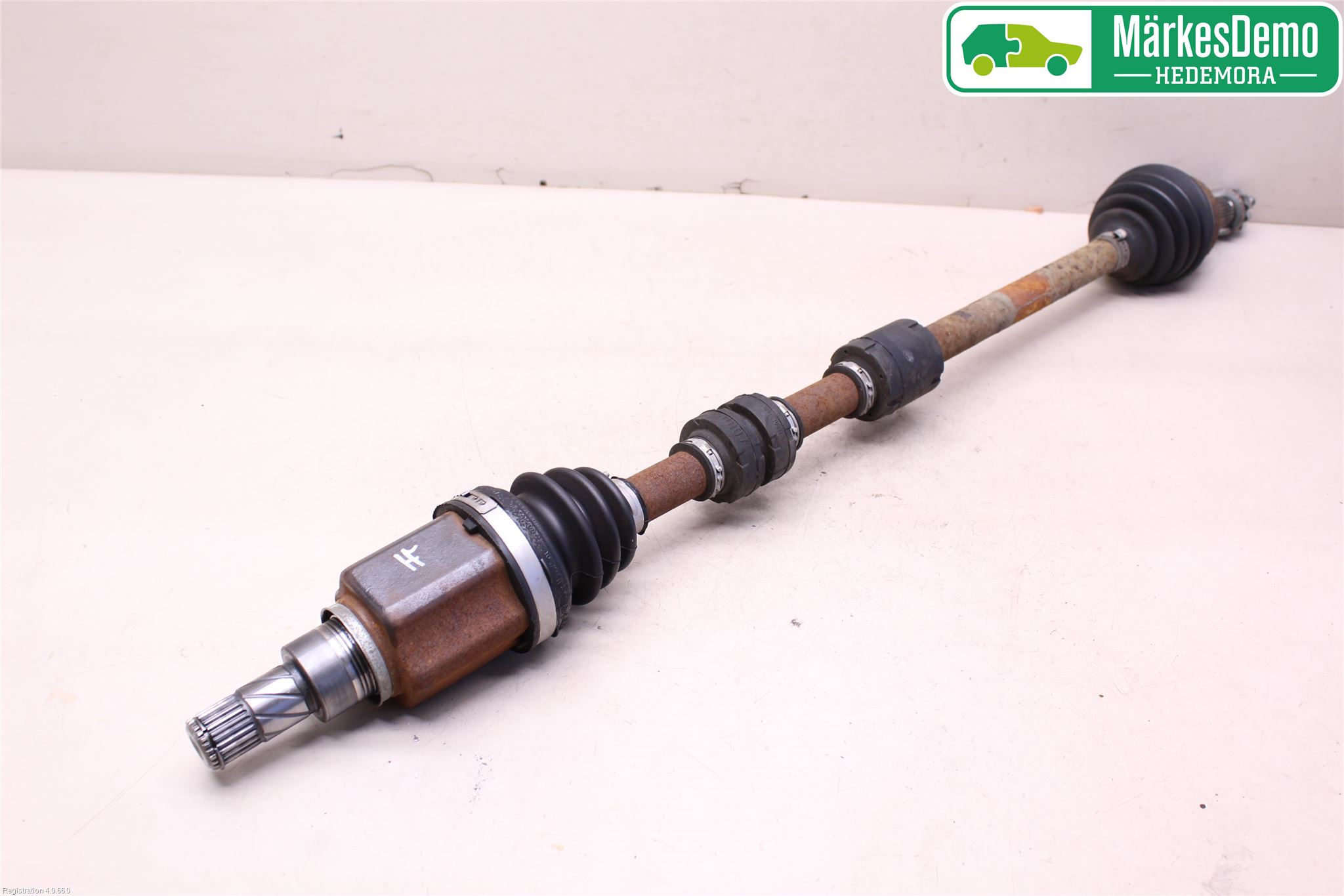 Nissan JUKE 10-14 Drivaxel Fram Höger