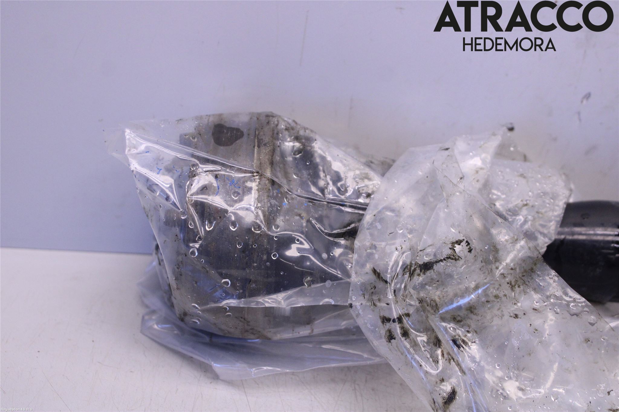 Volkswagen VW POLO 05-09 Drivaxel Fram Höger