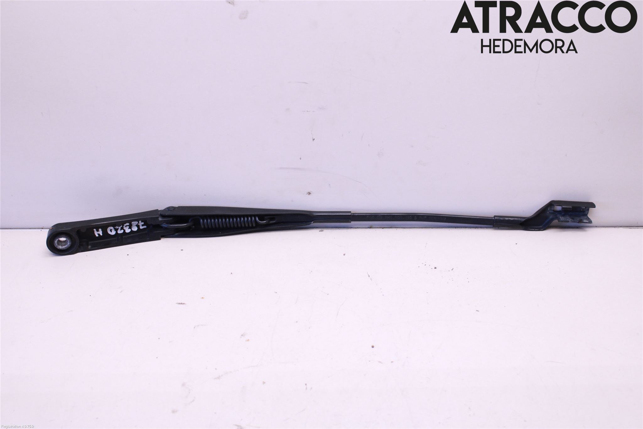 Volkswagen VW AMAROK 2H 10-22 Torkararm Armar Vindruta