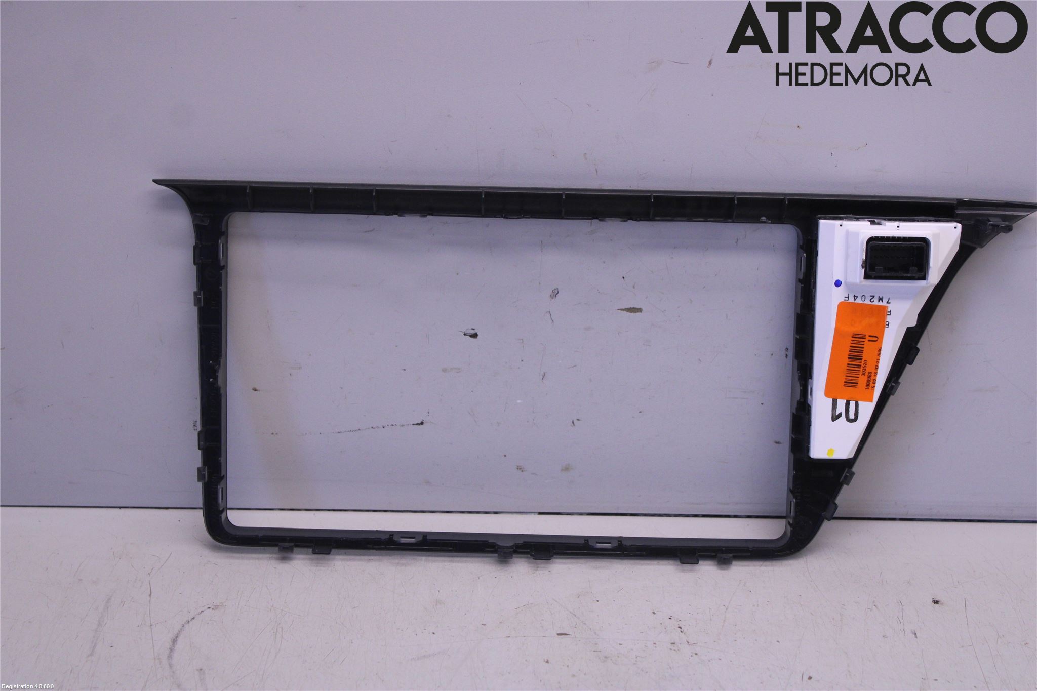 Toyota C-HR 16-23 Instrument-Radio Sarg