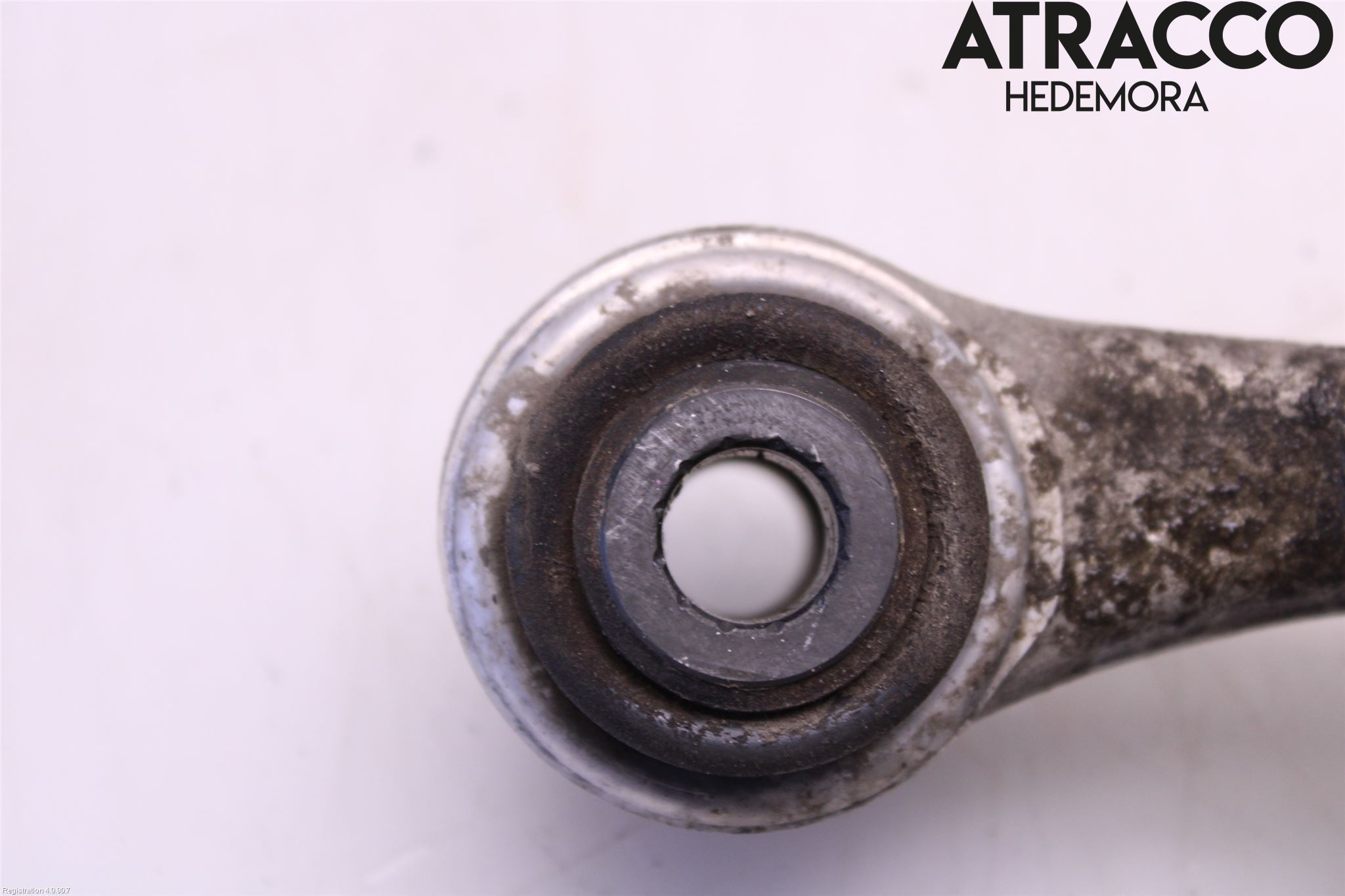 BMW 5 G30/G31/F90 17-23 Bärarm Bak Övre Höger