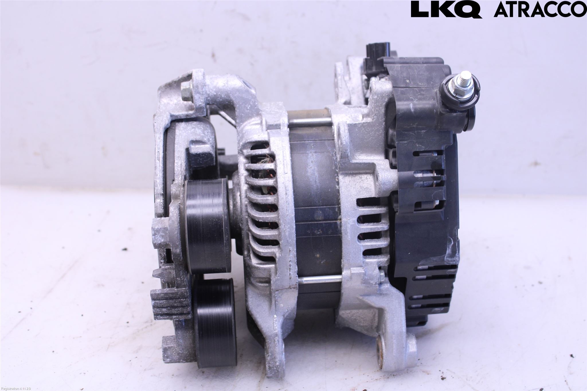 Mazda CX-30 20- Generator