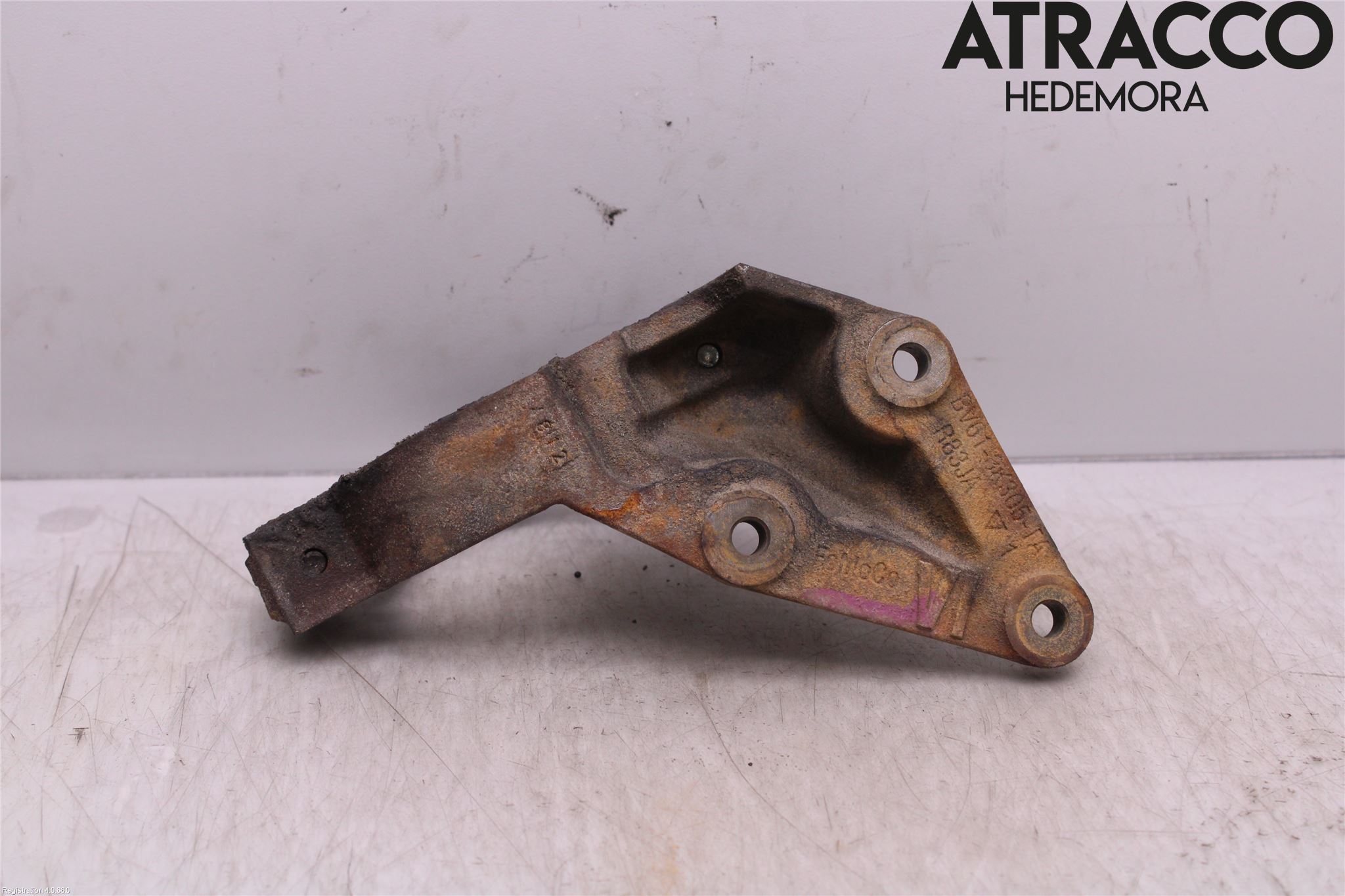 Ford FOCUS 11-14 Drivaxel Fram Höger