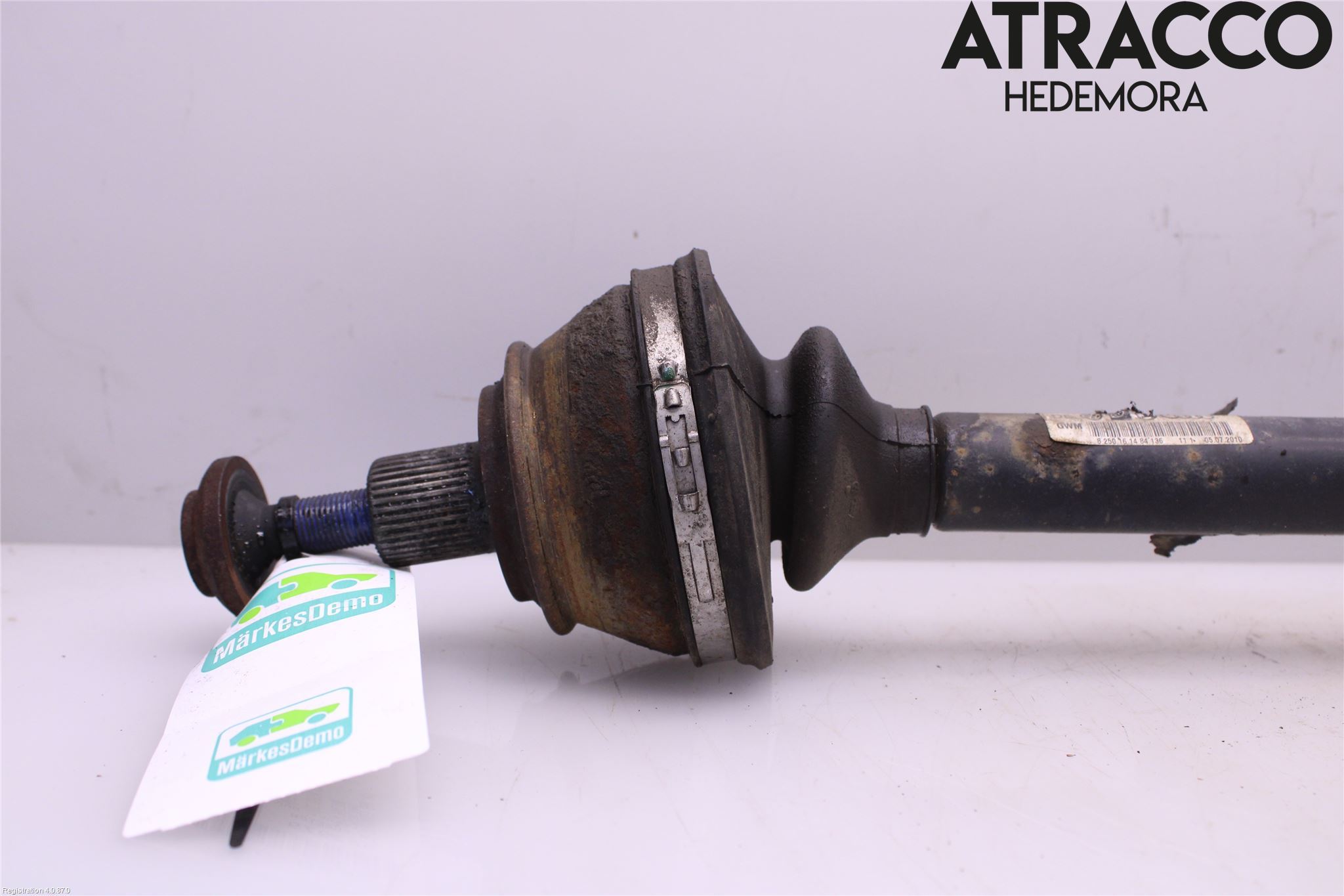 Volkswagen VW PHAETON Drivaxel Bak Höger