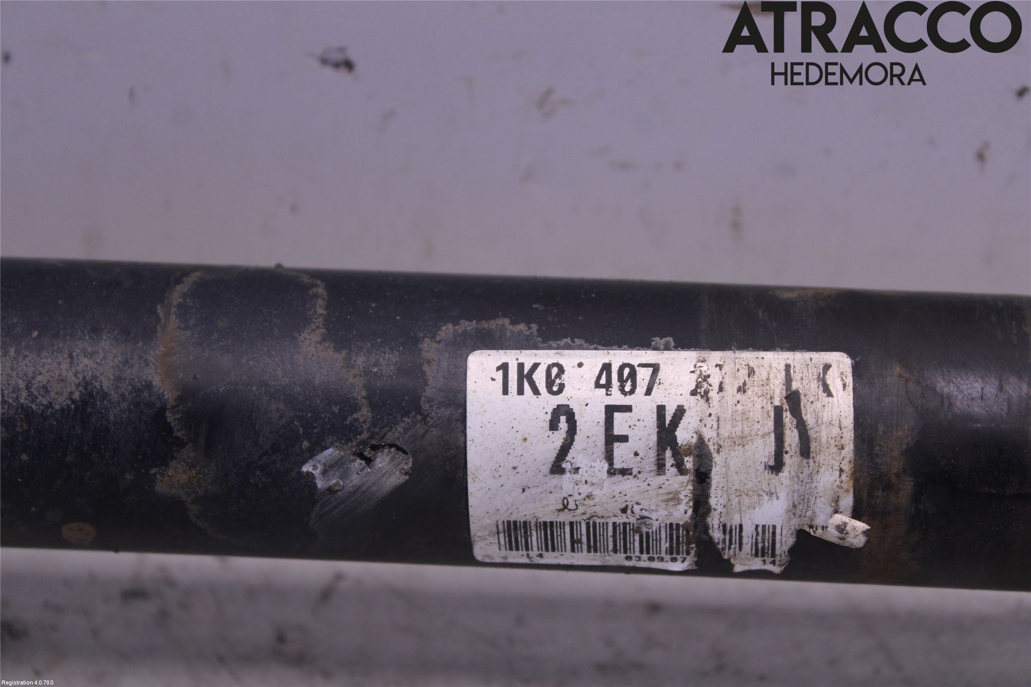 Volkswagen VW GOLF V 04-09 Drivaxel Fram Höger