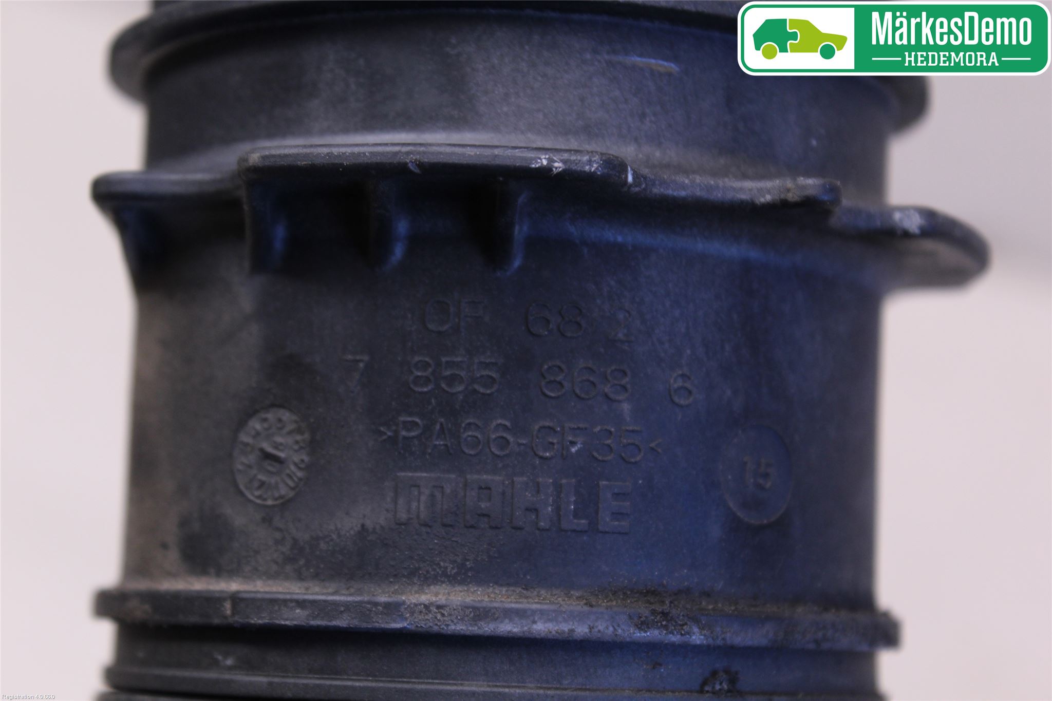 Audi A6/S6     05-11 Oljefilterhållare