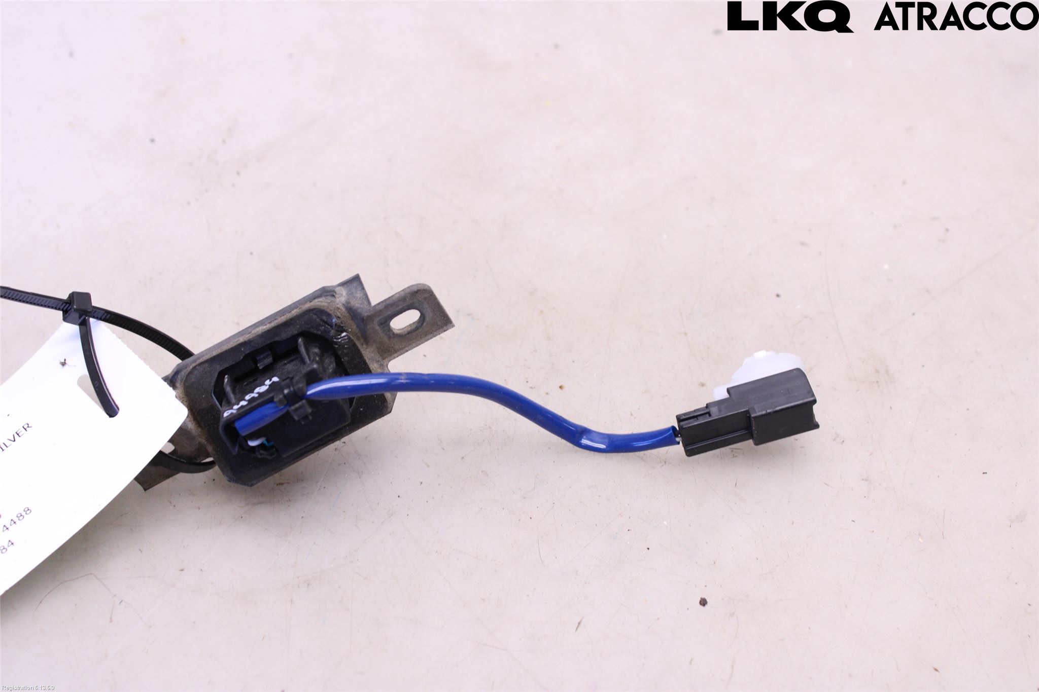 Toyota CAMRY 19-24 Bakluckehandtag