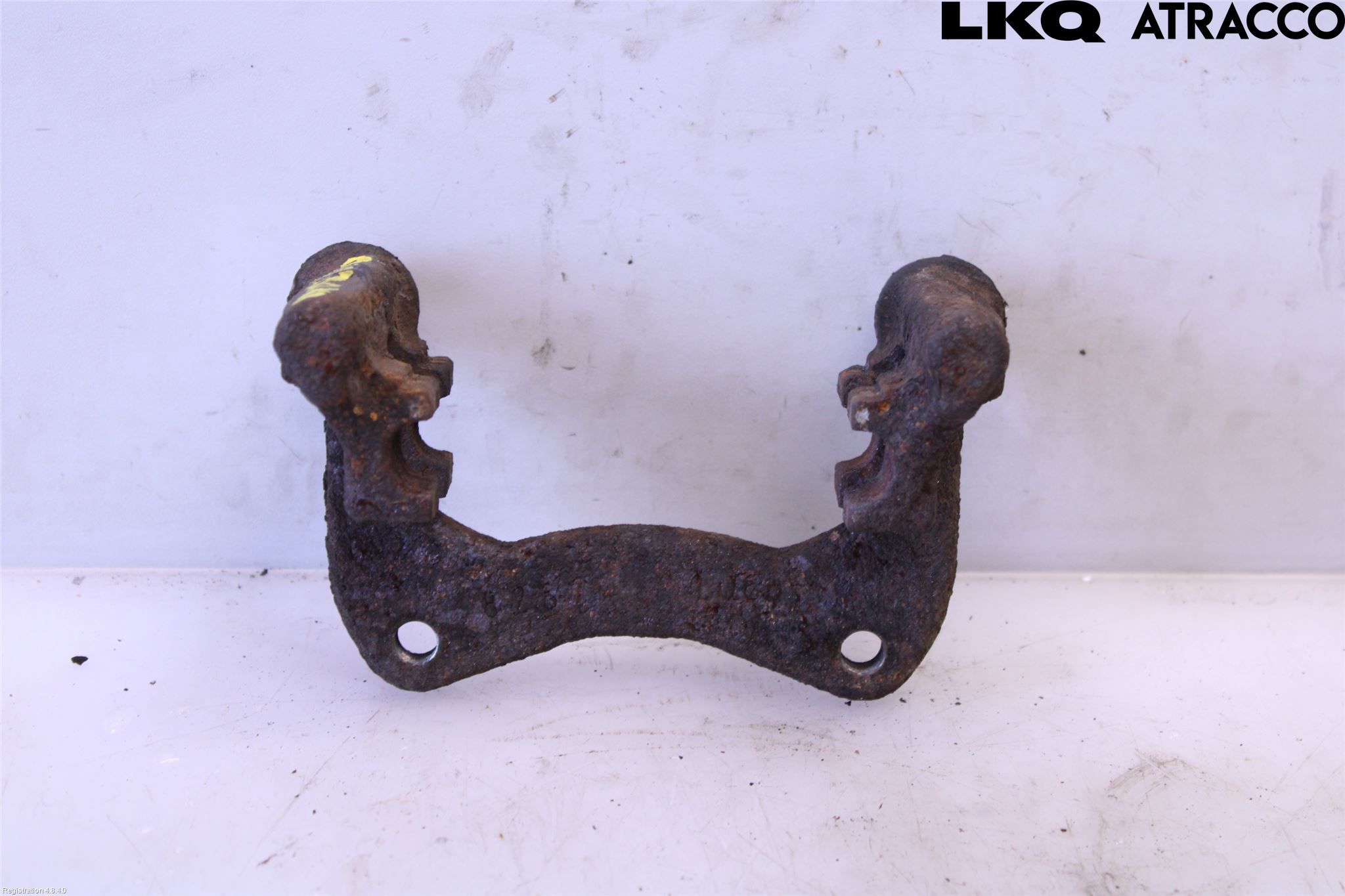 Audi 80/S2 92-95 Bromsokshållare