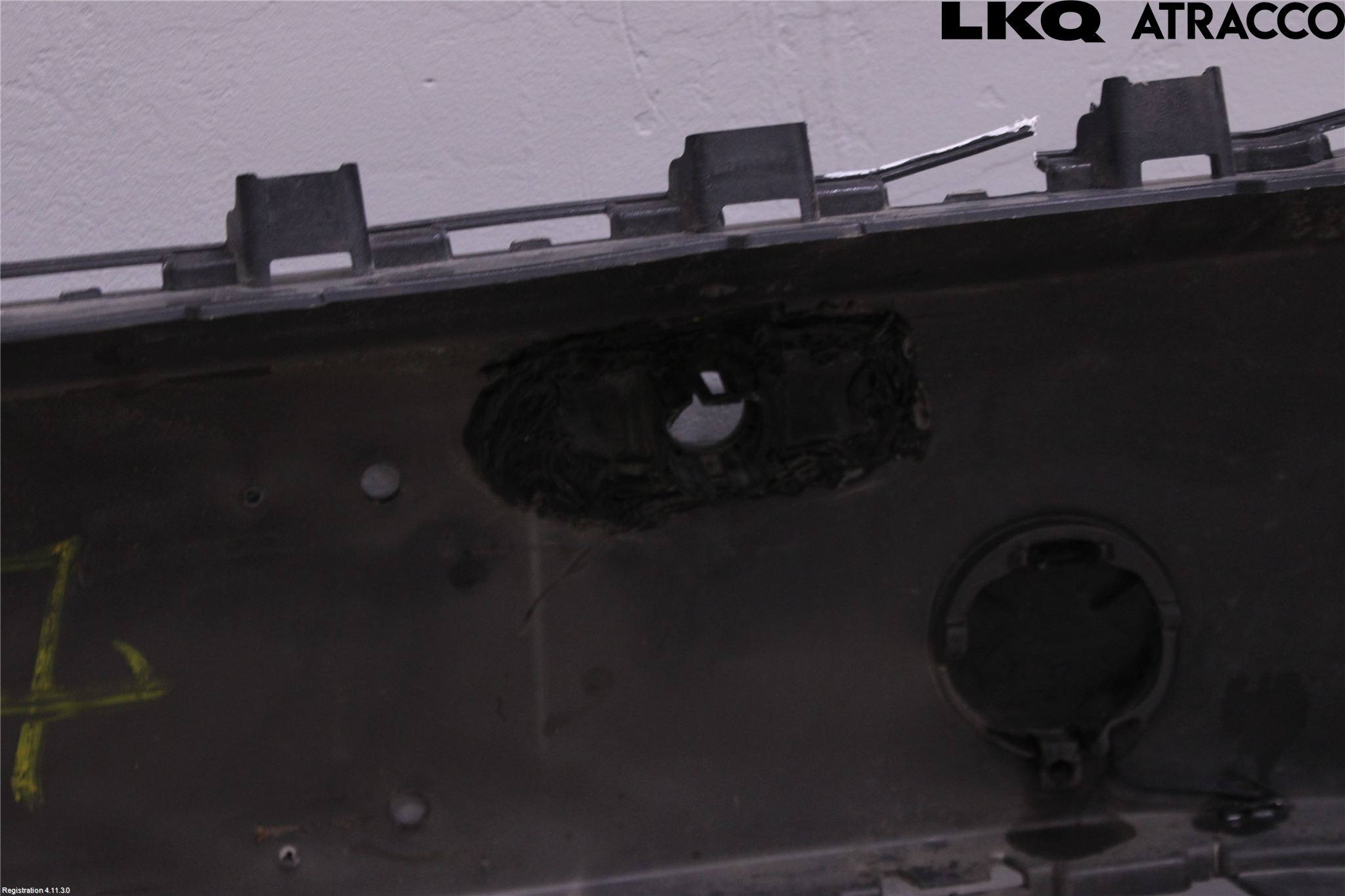 Volkswagen VW PASSAT 11-14 Stötfångarbeklädnad Fram
