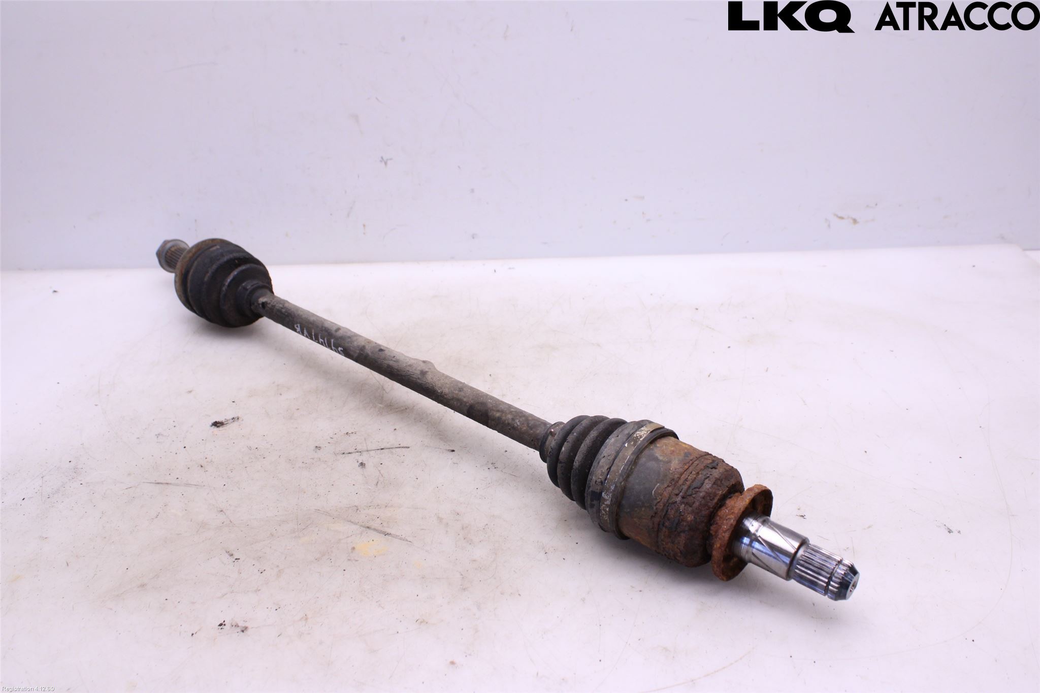 Subaru OUTBACK 10-15 Drivaxel Bak Vänster