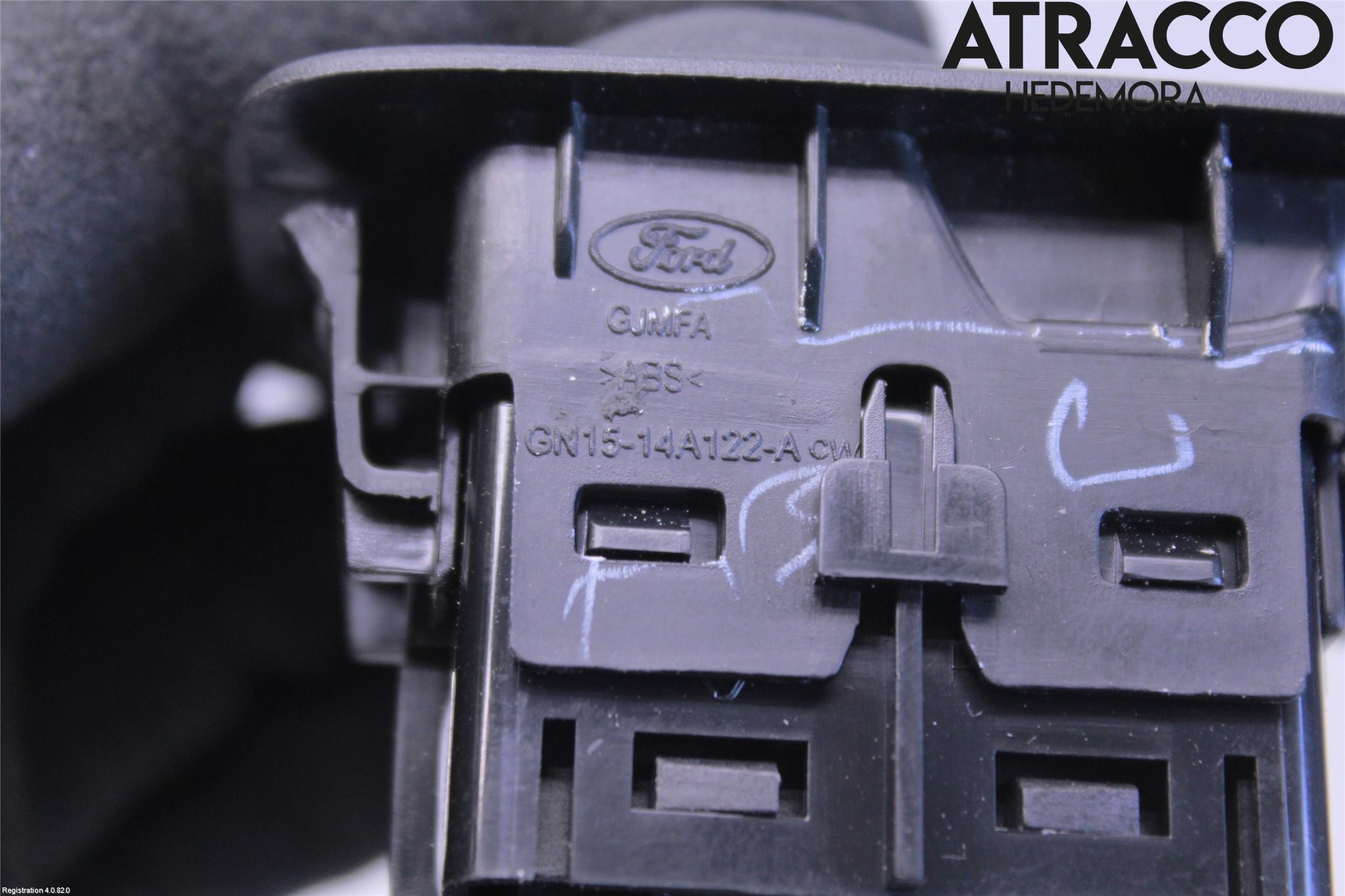 Ford ECOSPORT 17- Strömställare Elhiss