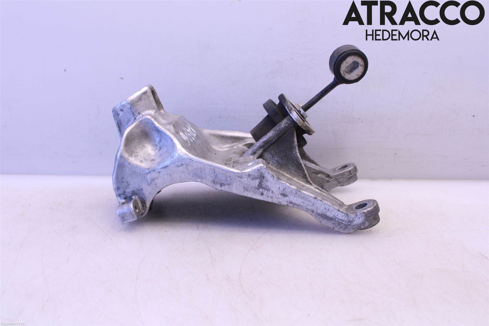 Audi A4/S4 B9 16-19 Motorfäste