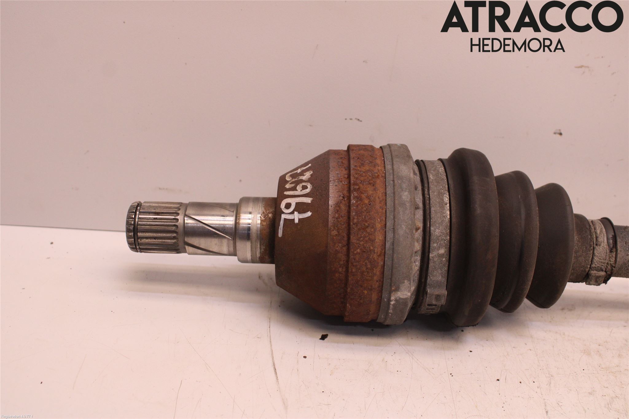 Opel MERIVA B 10-17 Drivaxel Fram Vänster