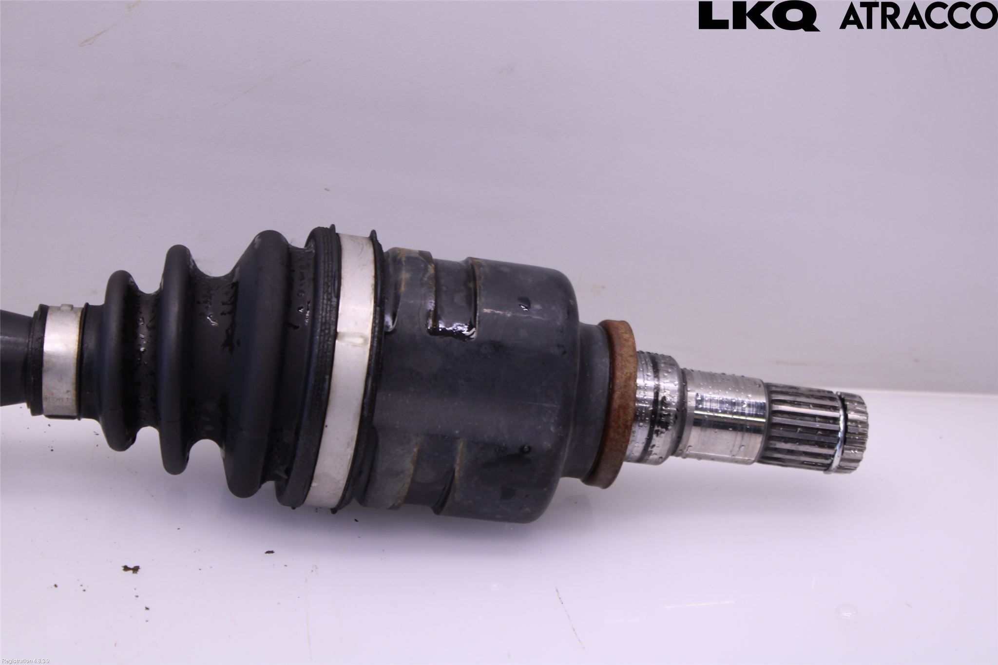 Toyota AVENSIS 16-18 Drivaxel Fram Höger