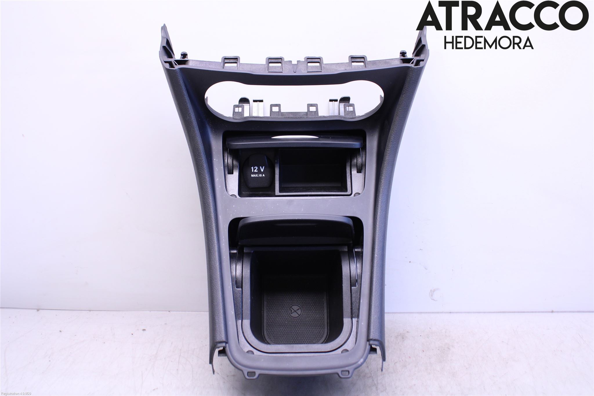 Mercedes-Benz MB CLA-KLASS (C117/X117) 13-19 Instrumentkonsoll Mitt