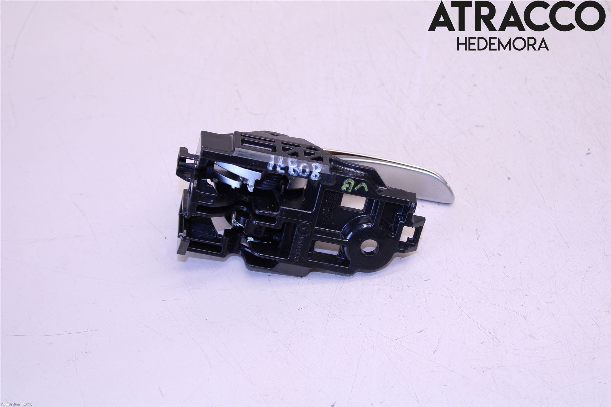 Toyota C-HR 16-23 Dörrhandtag Inre Vä