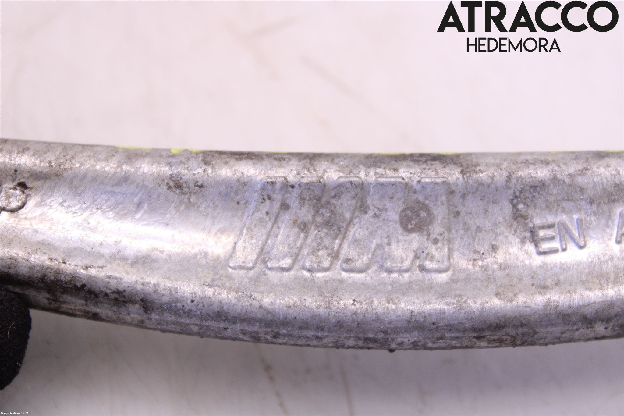 BMW 2 F22/F23/F87 Coupé/Cab 13-21 Bärarm Bak Övre Vänster