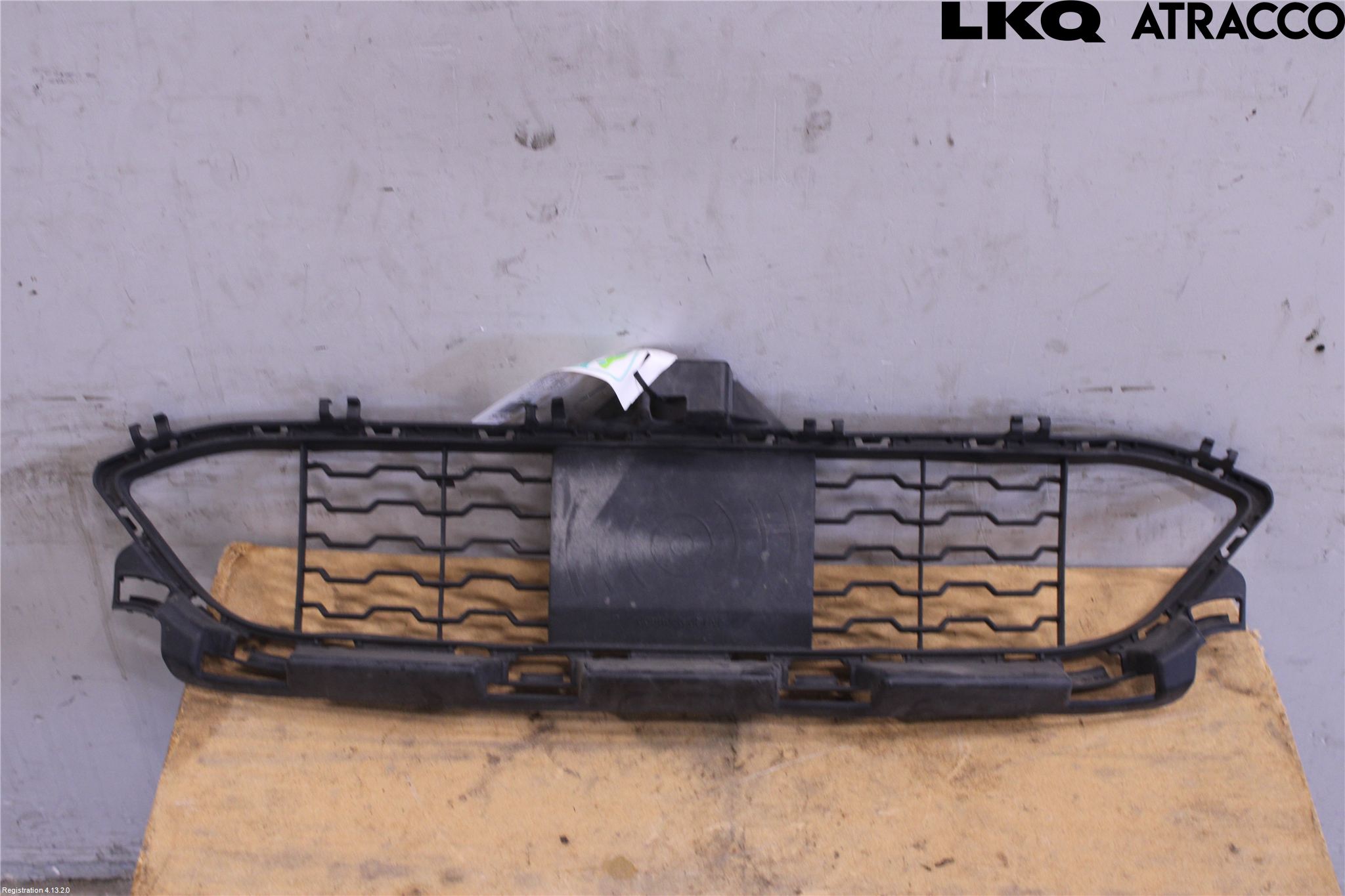 BMW 3 GT F34 13-19 Grilldel Mitt