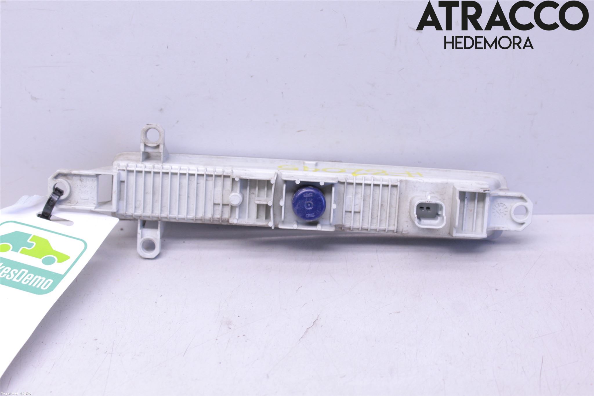 Toyota AYGO 06-14 Positionsljus Fram Hö