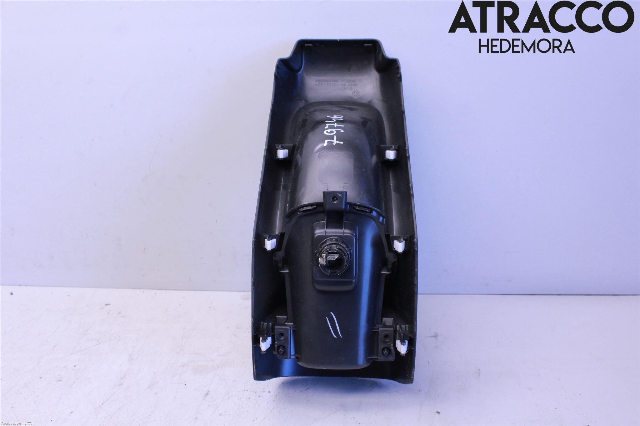 Honda HR-V 15-21 Instrumentkonsoll Mitt