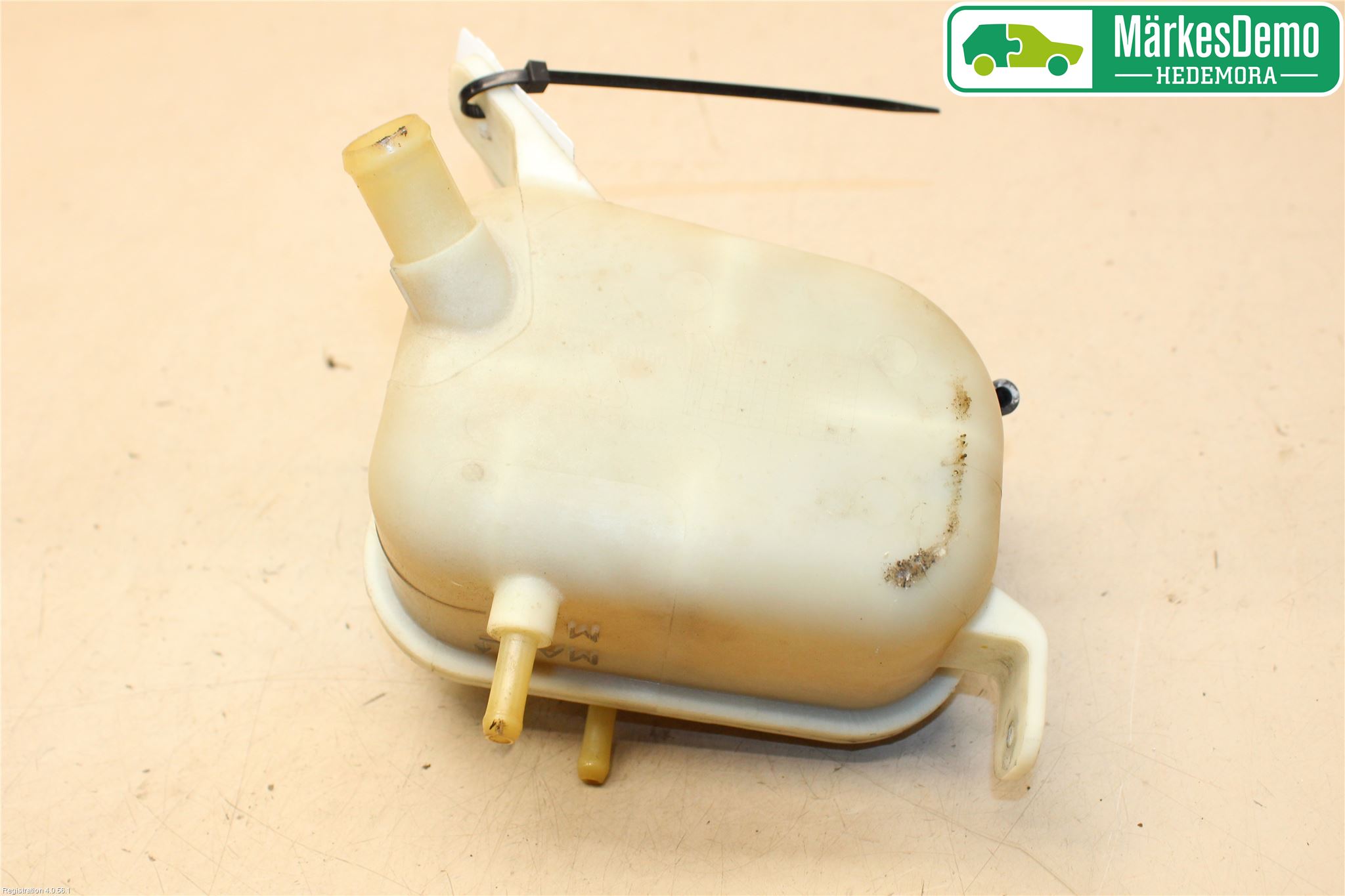 Kia CEED 06-12 Expansionstank