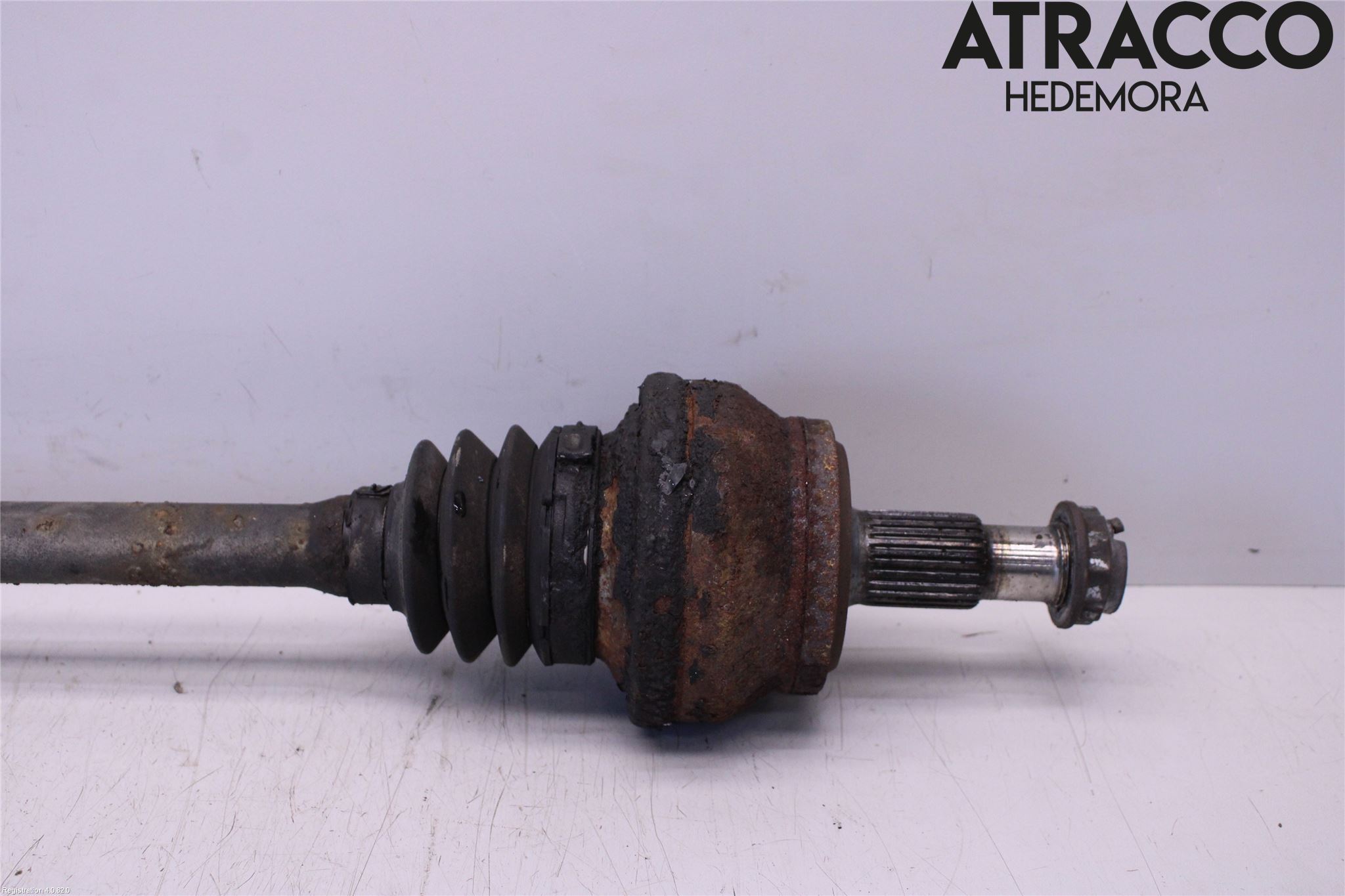 Mercedes-Benz MB E-KLASS (W211) 02-09 Drivaxel Bak Vänster