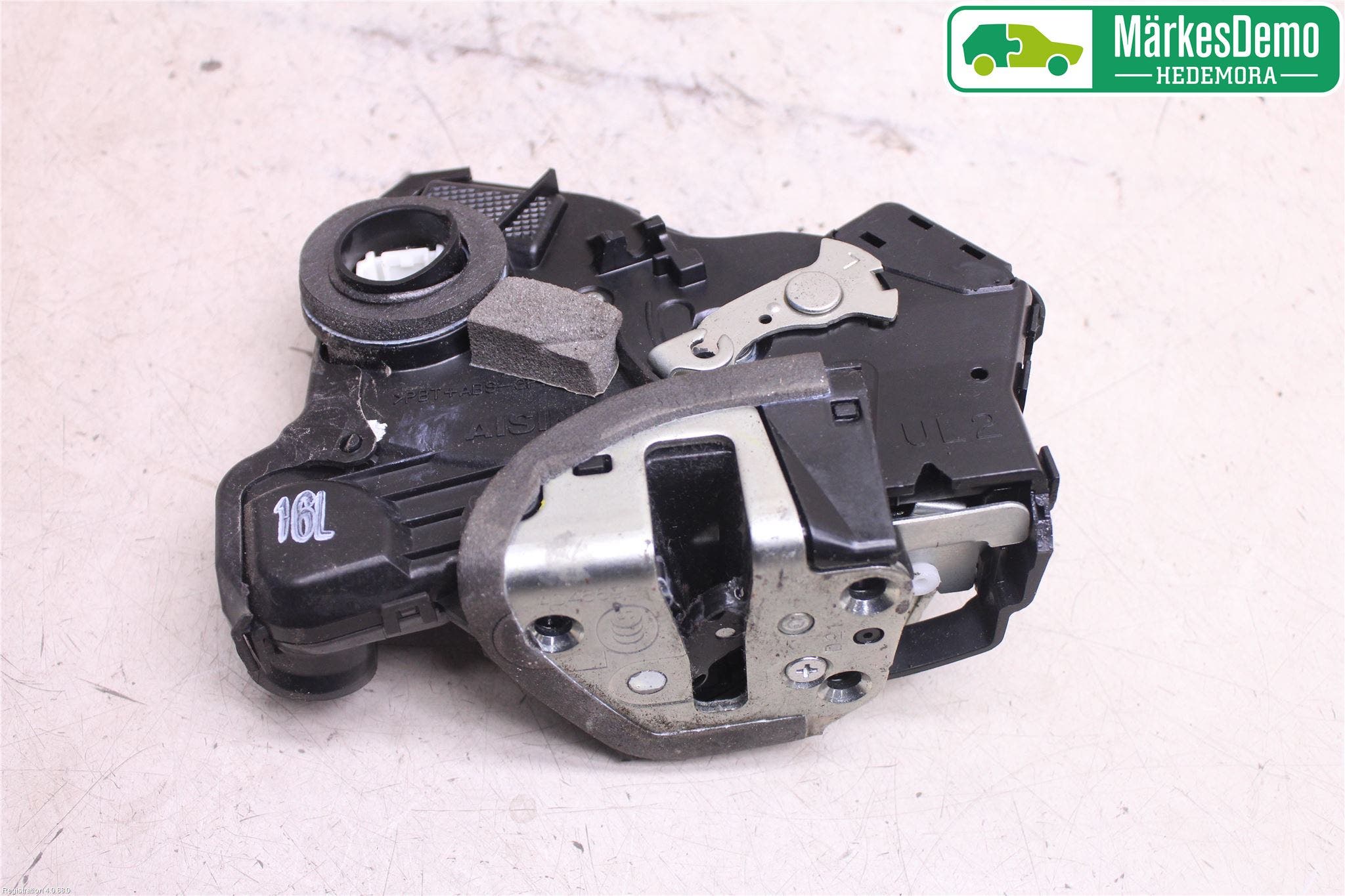 Toyota AVENSIS 07-08 Låskista-Dörrlås