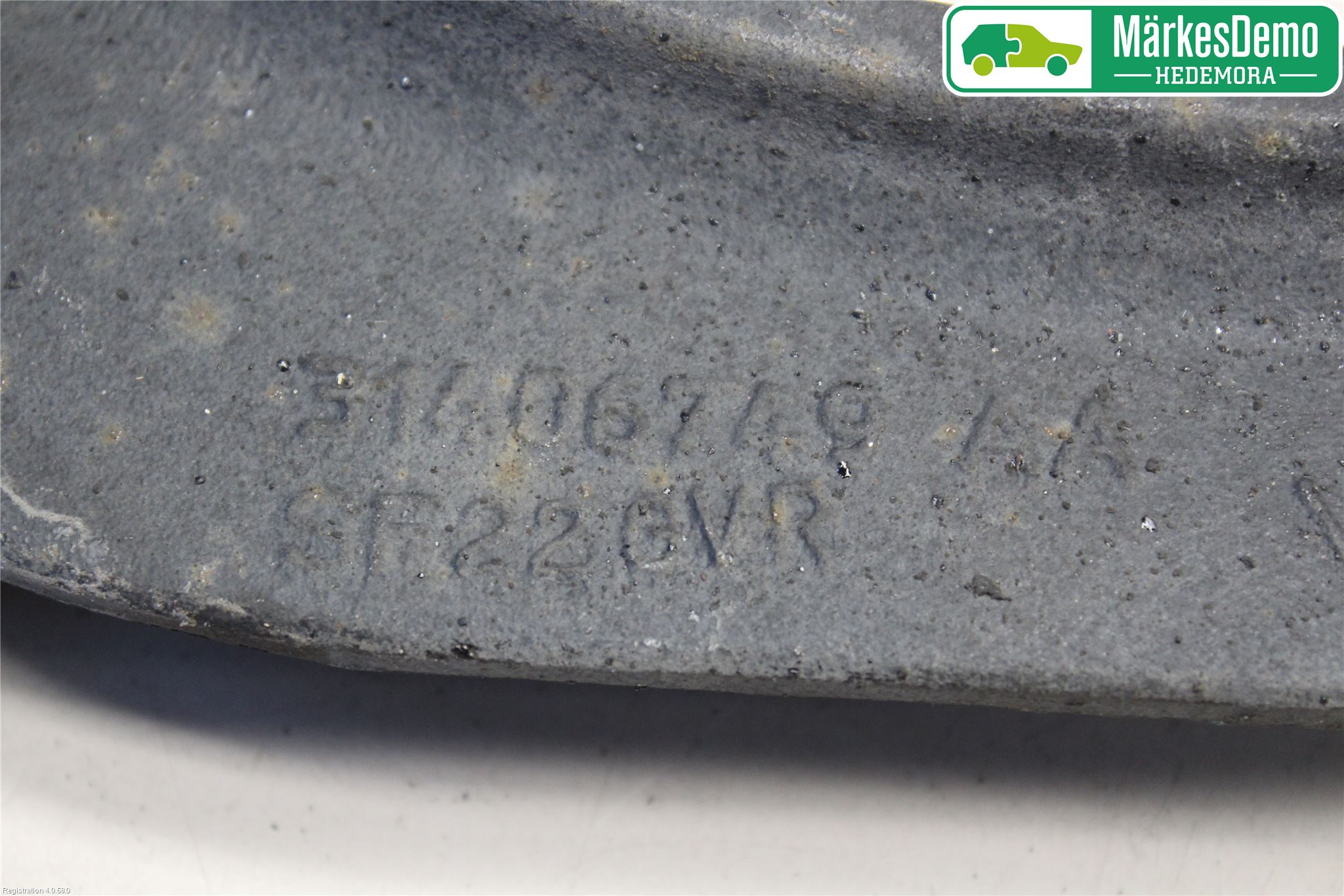 Volvo XC60 14-17 Bärarm Bak Övre Höger