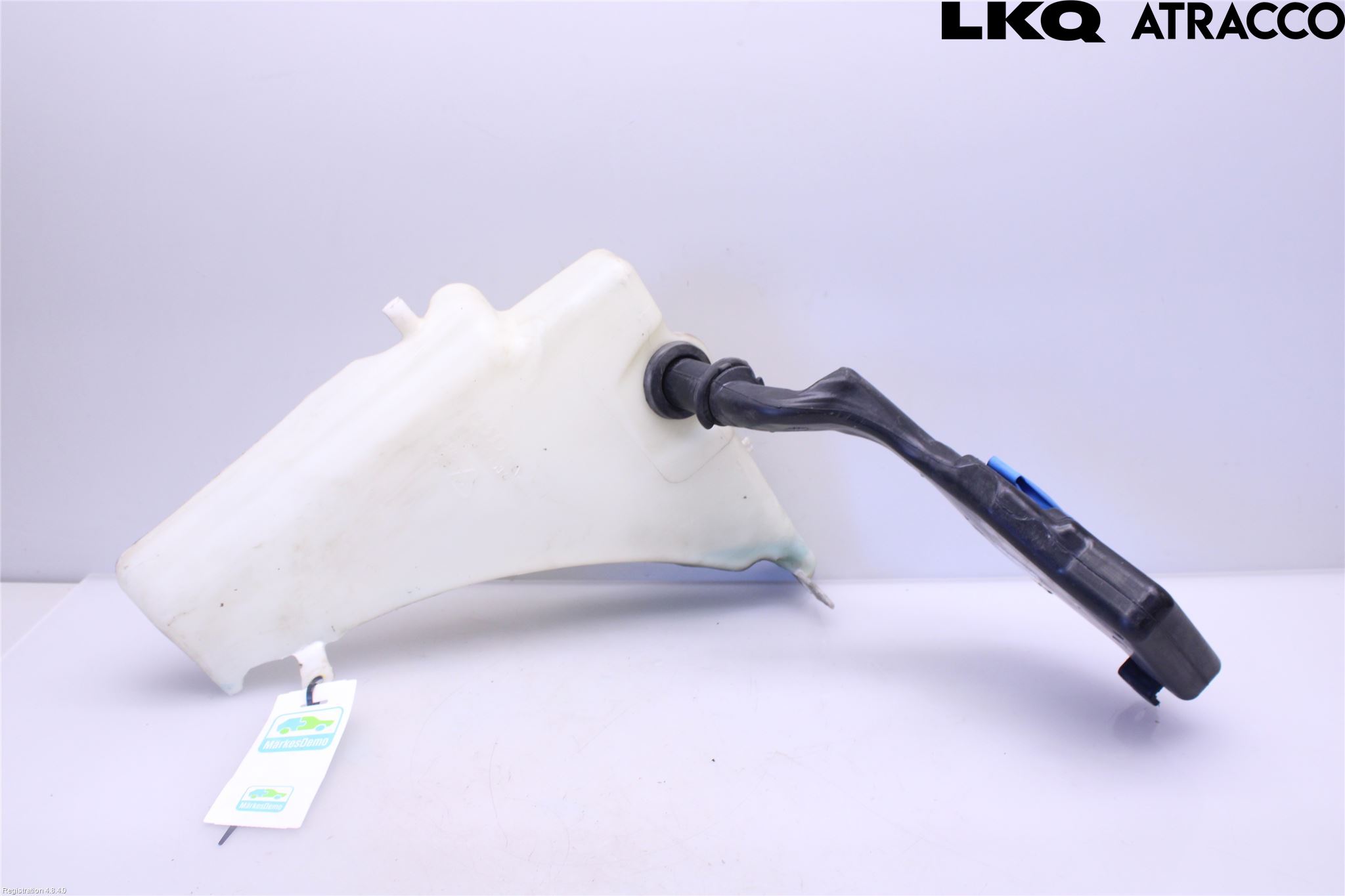 Audi A4 12-15 Spolartank Vindruta-Strål