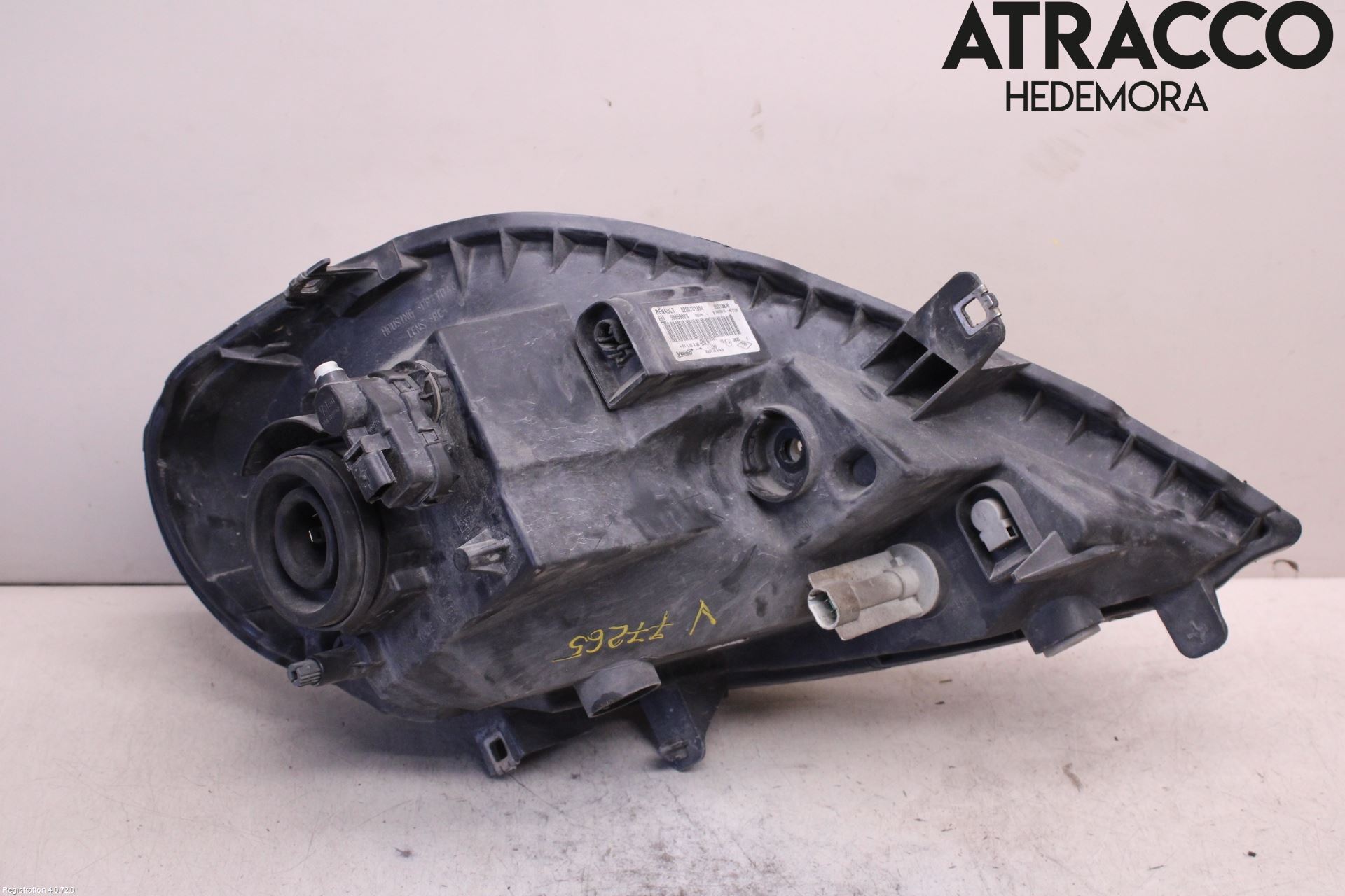 Opel VIVARO 01-14 Strålkastare Vänster