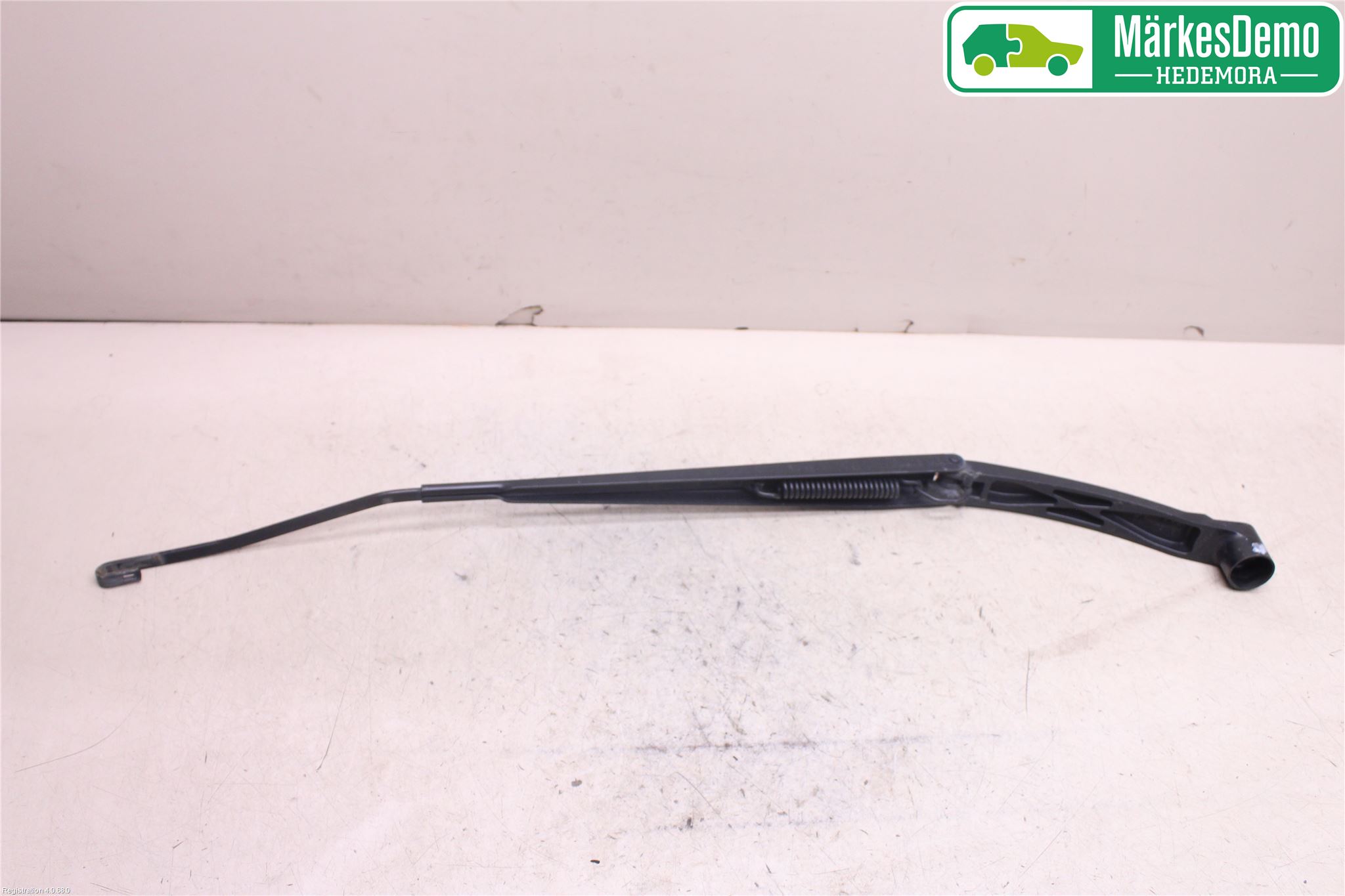 Nissan QASHQAI 14-17 Torkararm Armar Vindruta