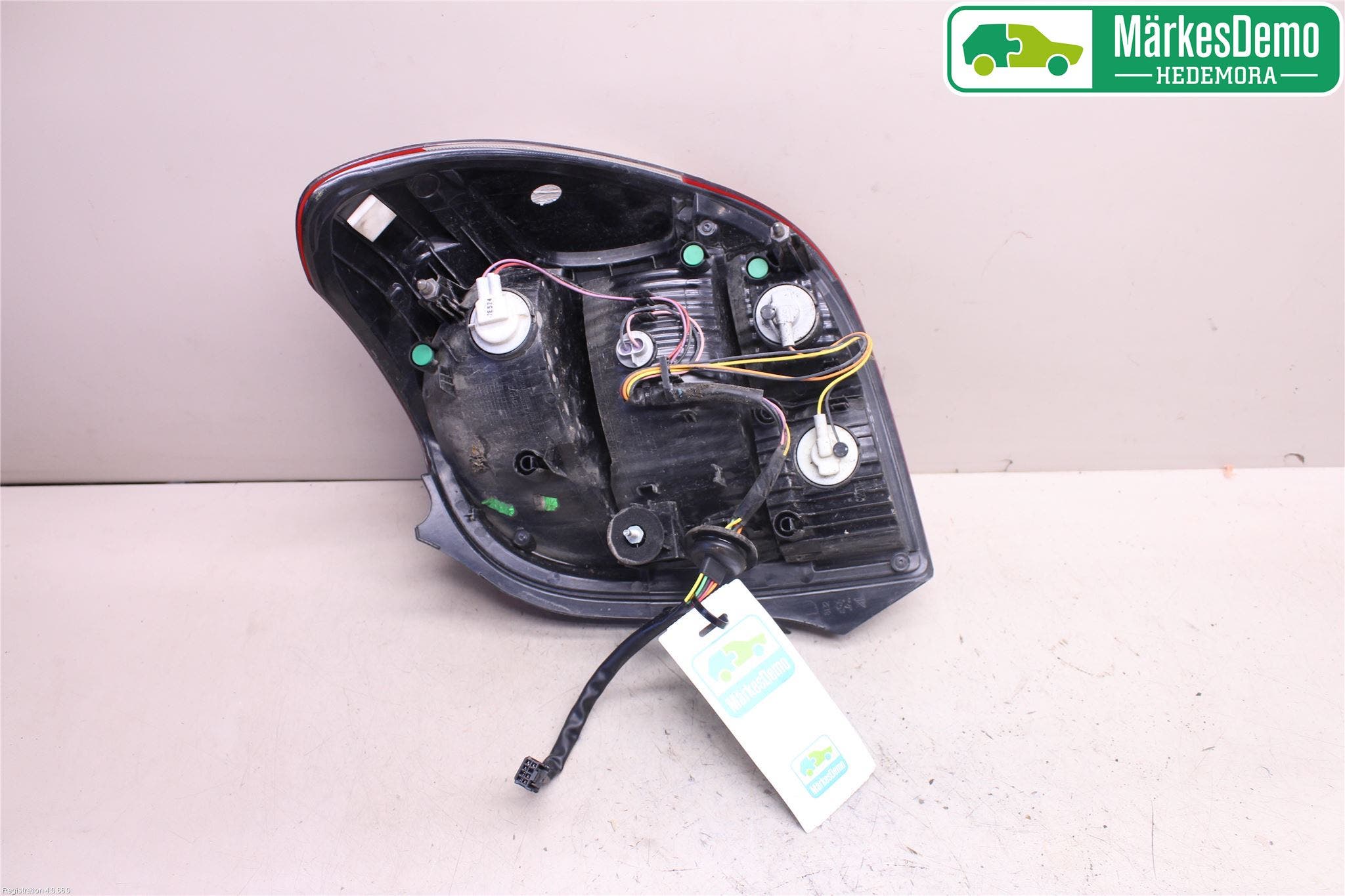 Peugeot 108 15-22 Bakljus Vänster