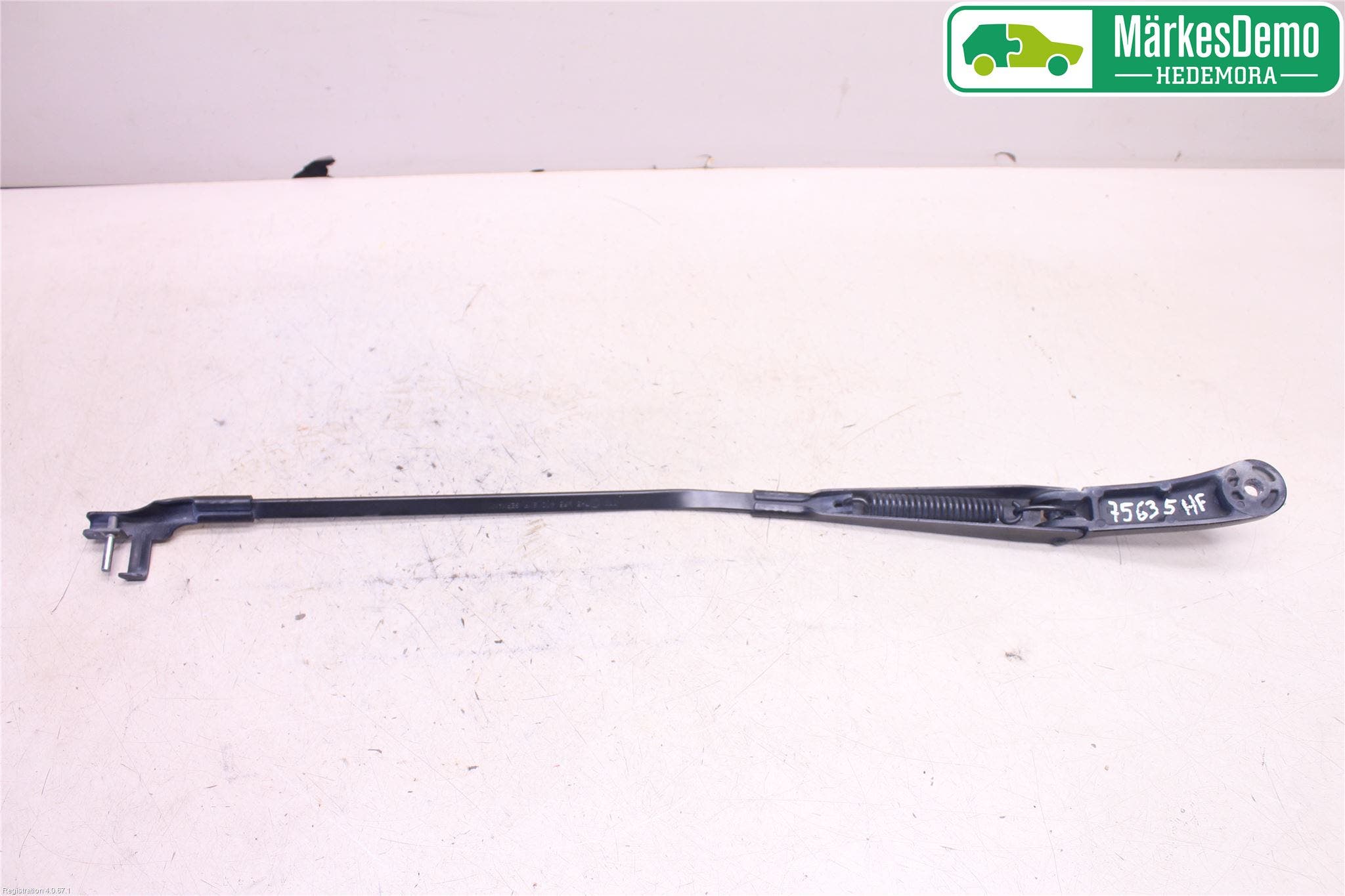 Volkswagen VW TRANSP/CARAVELLE (T5) 04-15 Torkararm Armar Vindruta